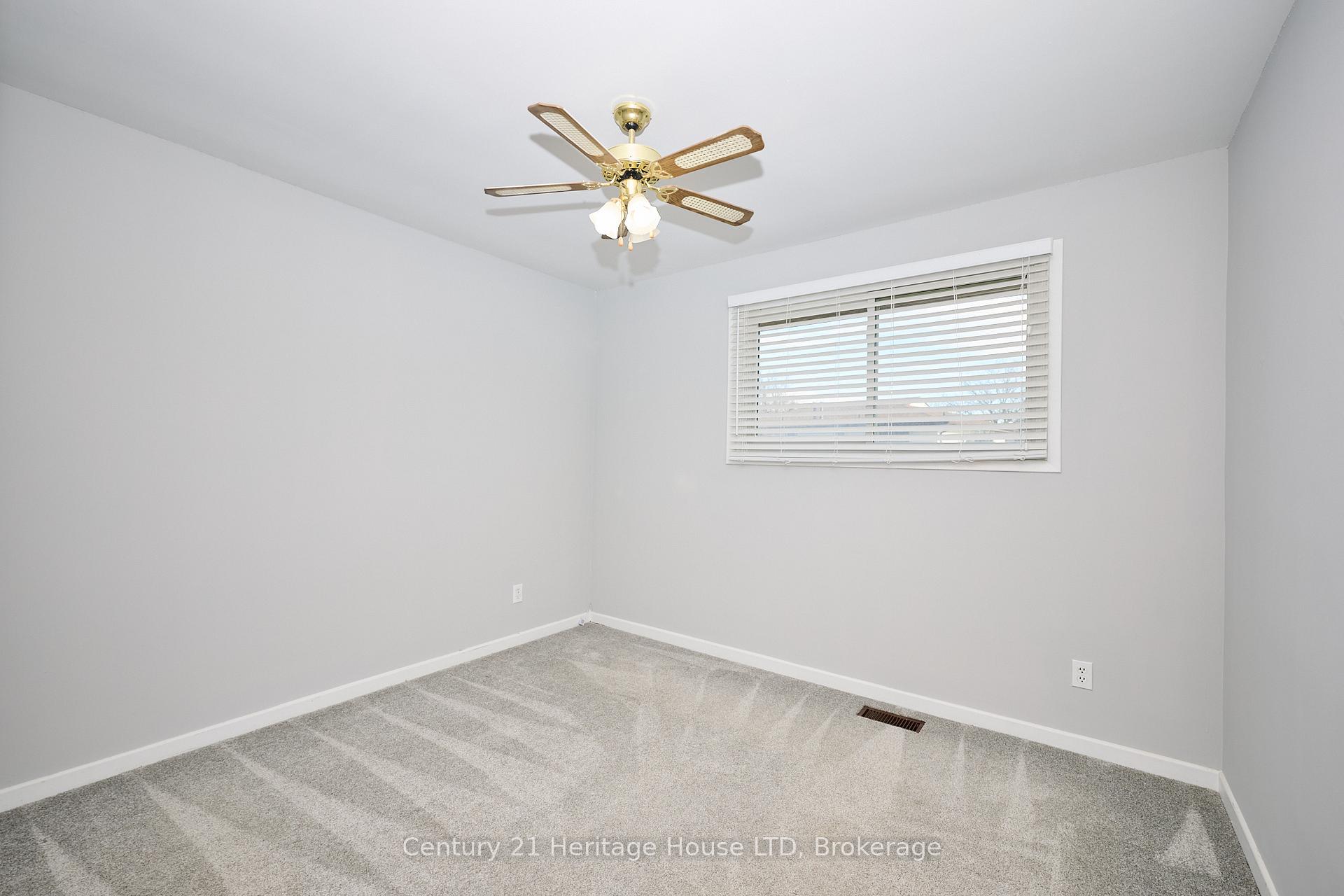 Photo 14 of 3810 Orlando Drive, Niagara Falls, Church's Lane — HOMEH