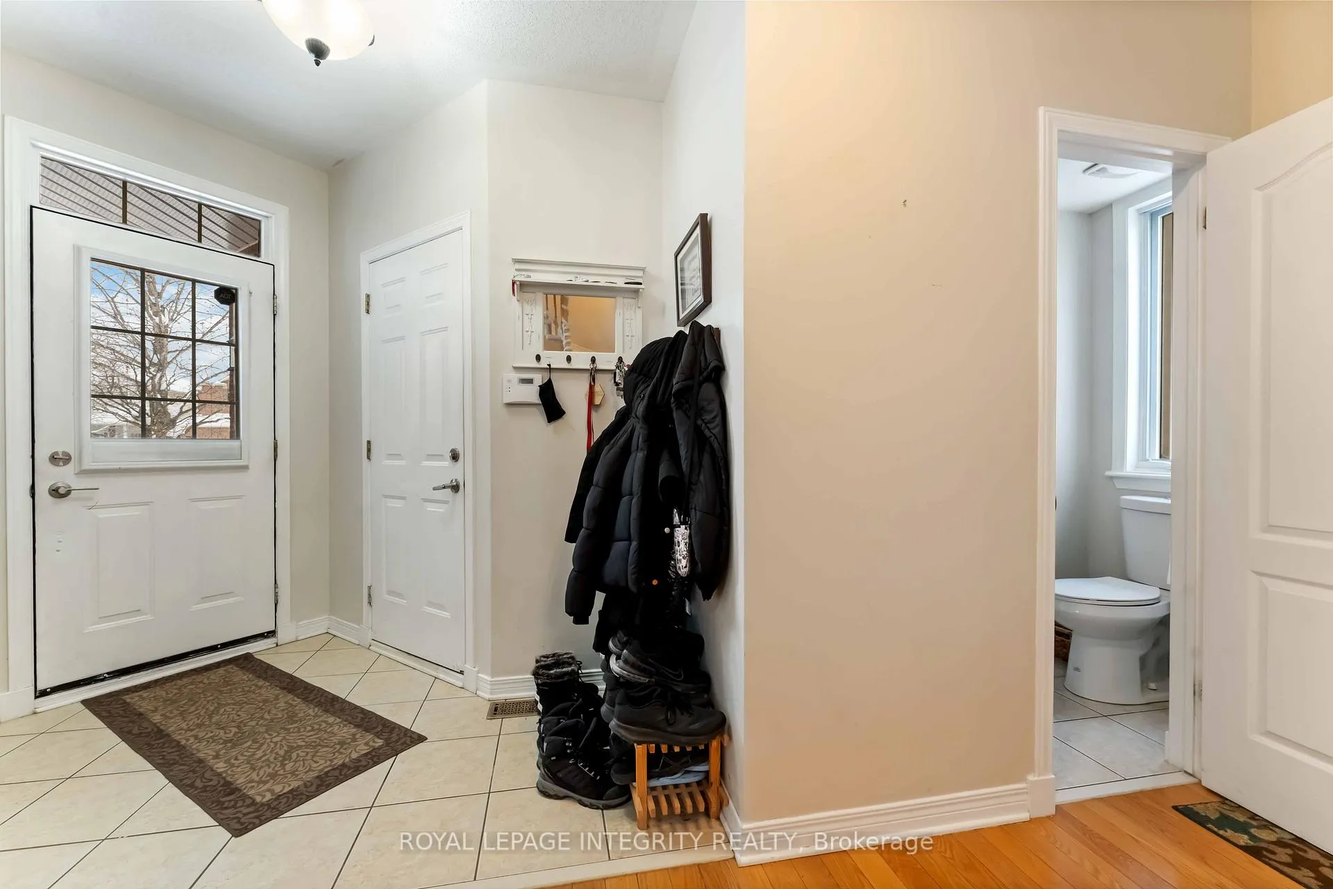 Photo 5 of 2165 Sojourn Street, Ottawa, Notting Hill/Summerside — HOMEH