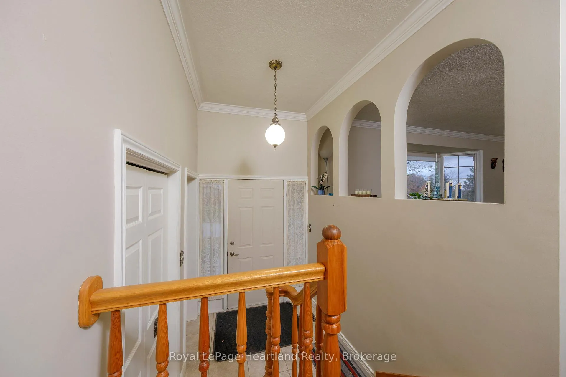 Photo 2 of 5 Remington Drive, North Huron, Wingham — HOMEH