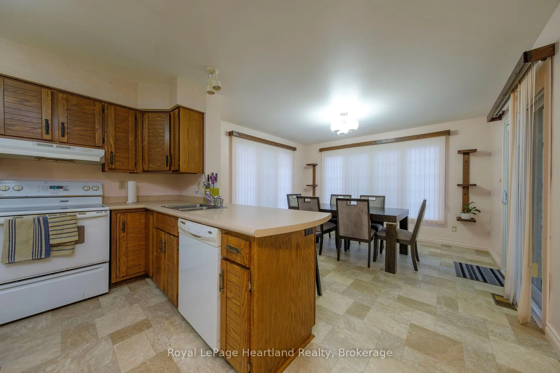 Photo 8 of 5 Remington Drive, North Huron, Wingham — HOMEH