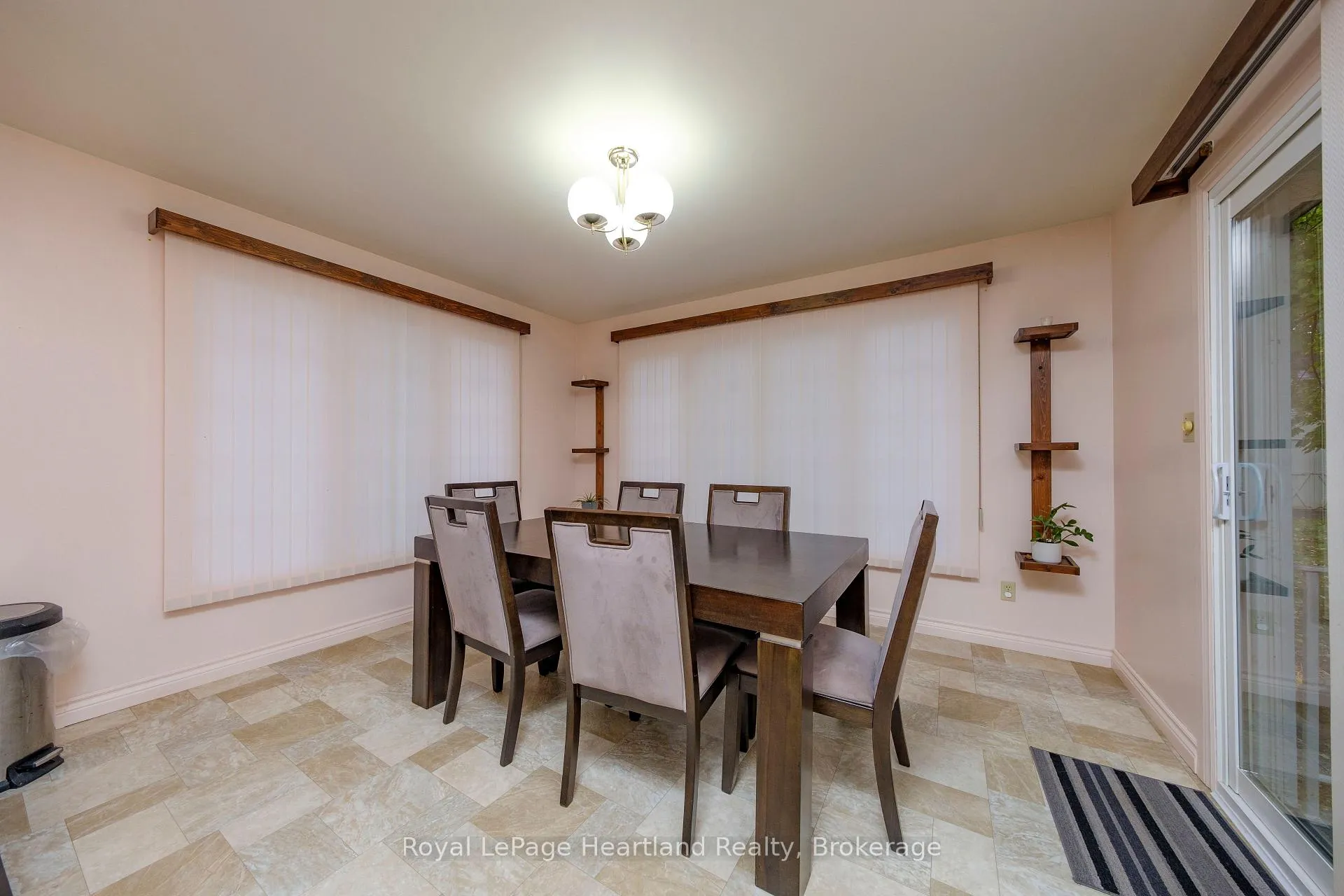 Photo 11 of 5 Remington Drive, North Huron, Wingham — HOMEH