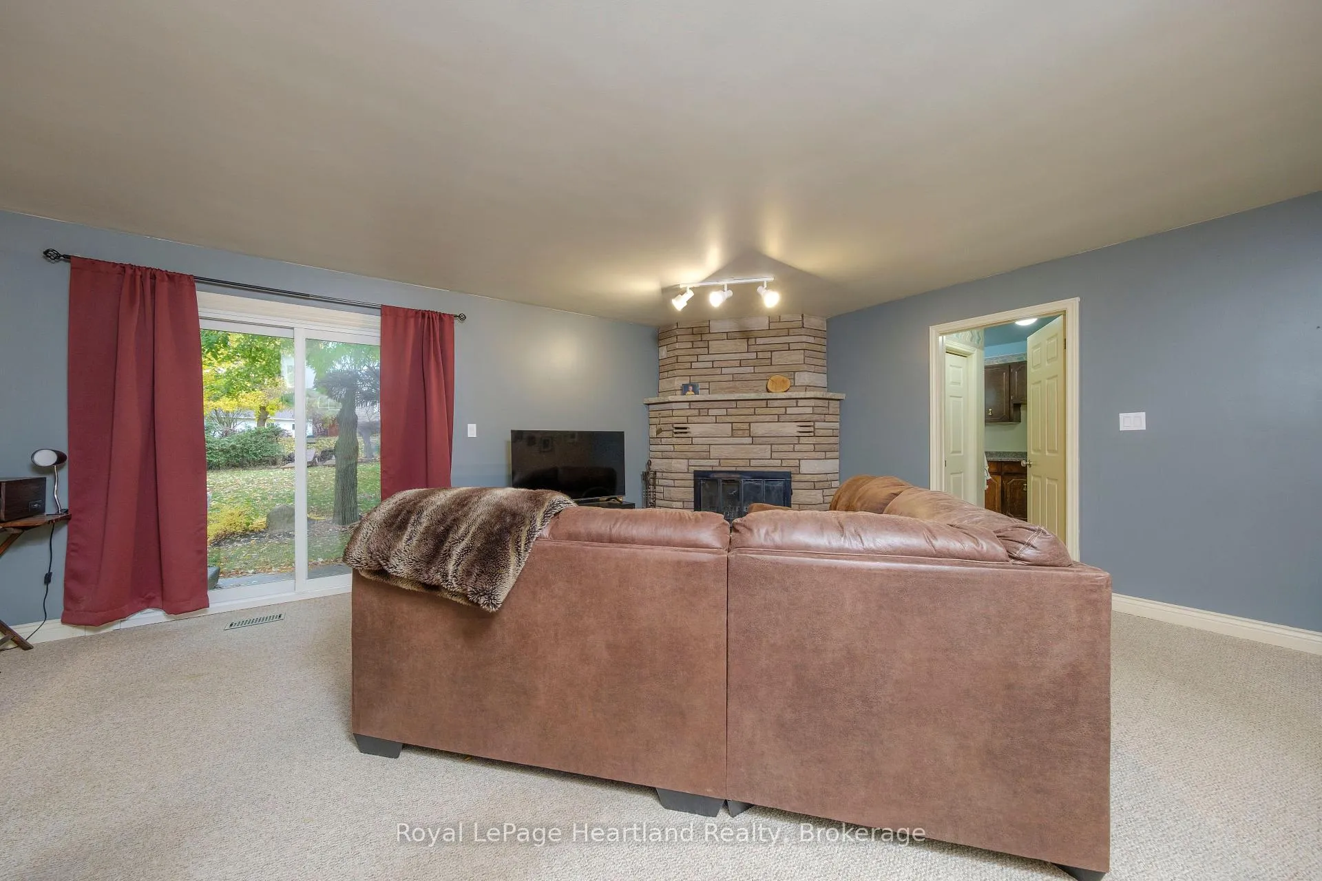 Photo 18 of 5 Remington Drive, North Huron, Wingham — HOMEH