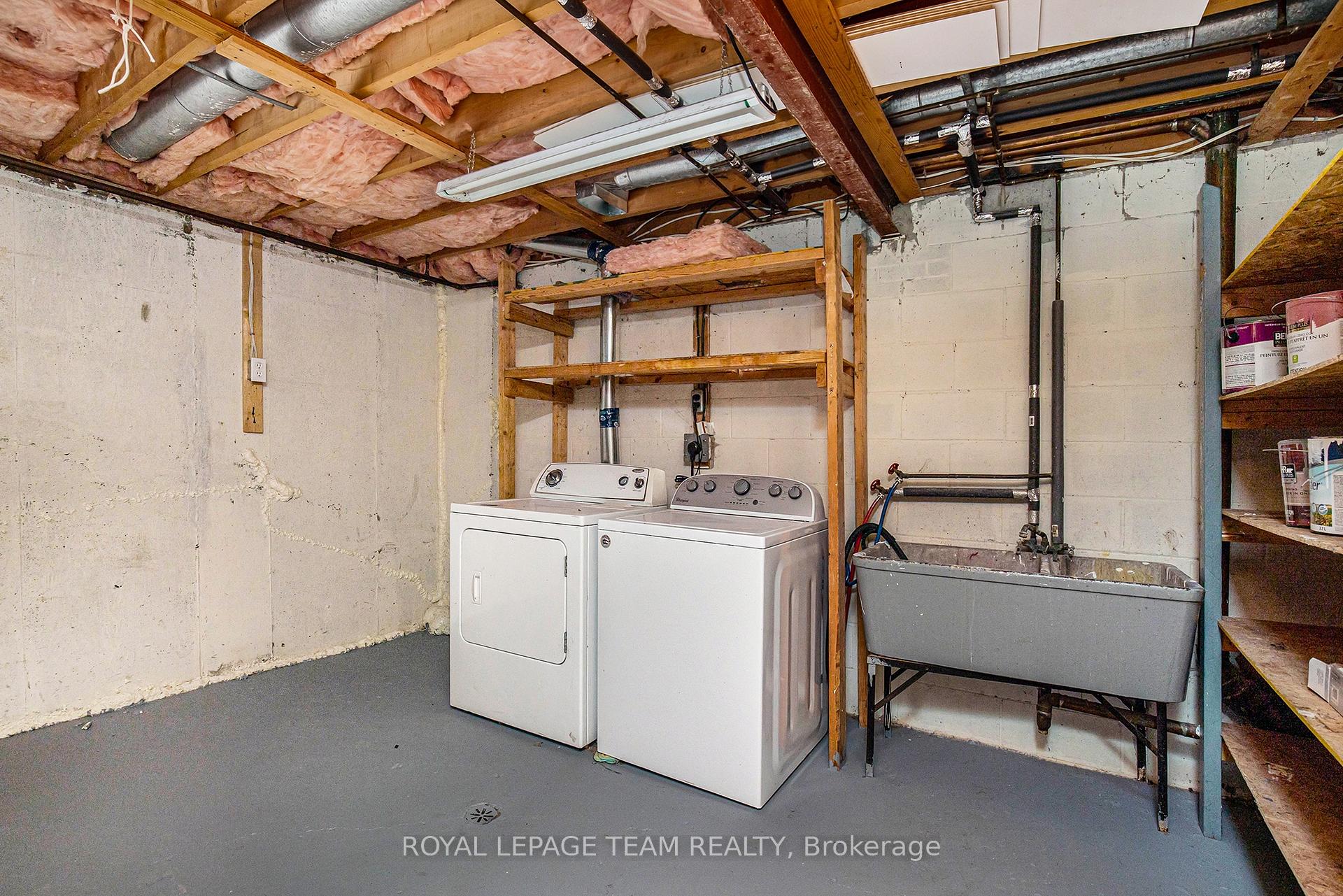Photo 27 of 1302 Cornell Street, Ottawa, Redwood Park — HOMEH