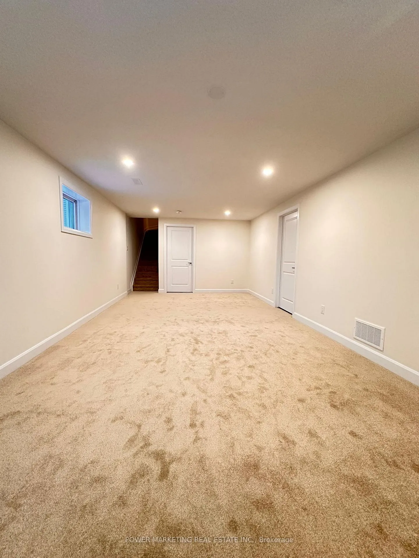 Photo 18 of 1028 Ventus Way, Ottawa, Chapel Hill South - Orleans Village — HOMEH