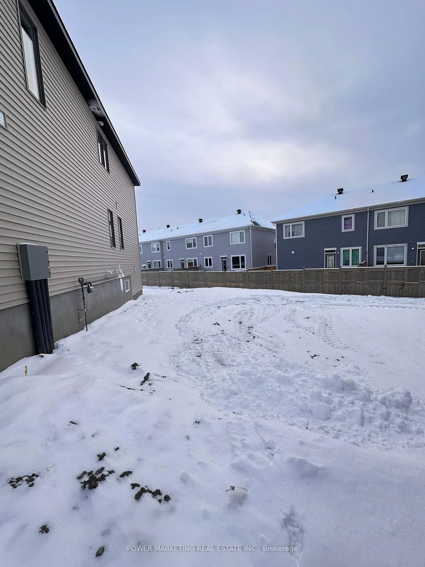 Photo 21 of 1028 Ventus Way, Ottawa, Chapel Hill South - Orleans Village — HOMEH