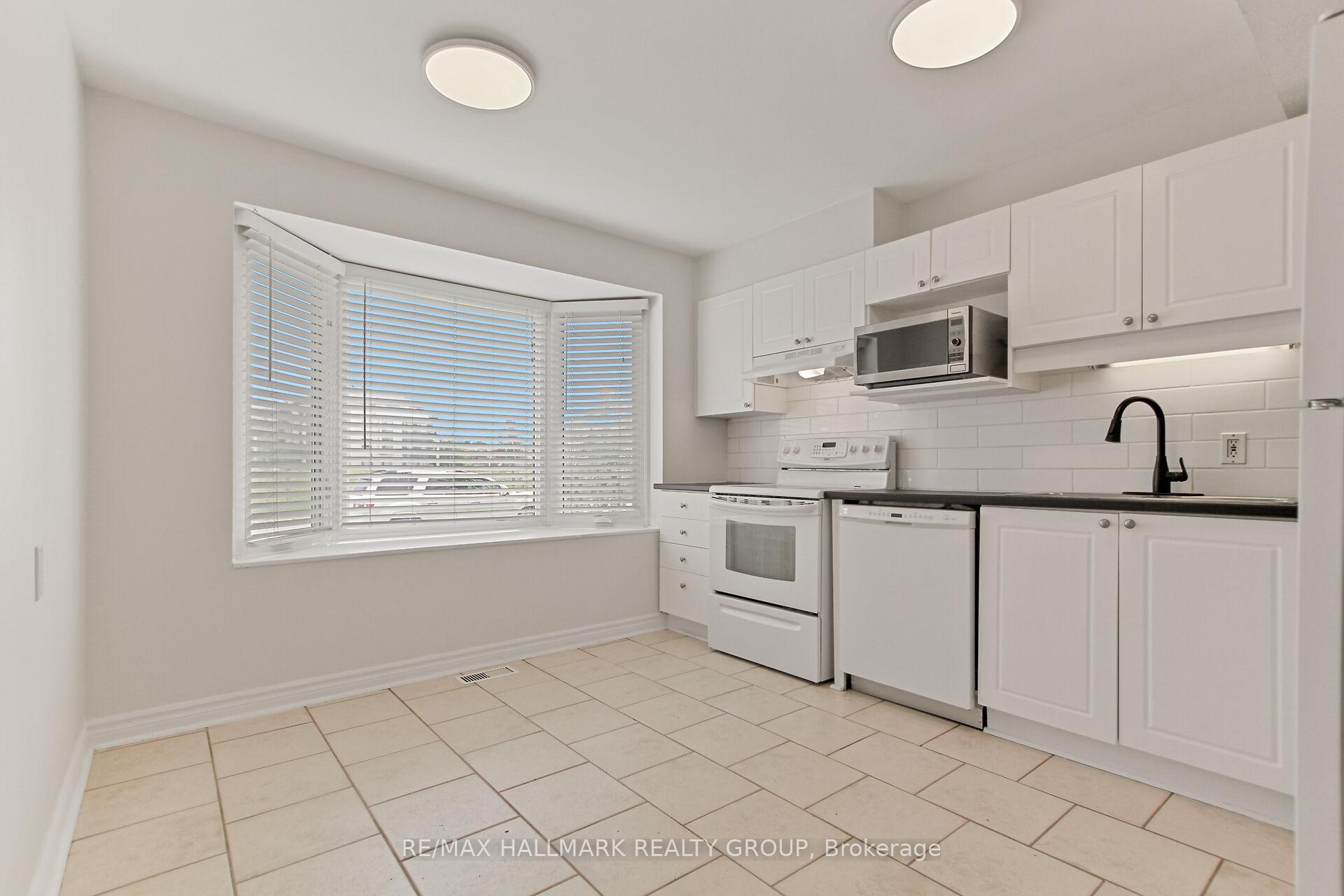 Photo 9 of 1326 Morrison Drive, Ottawa, Redwood Park — HOMEH