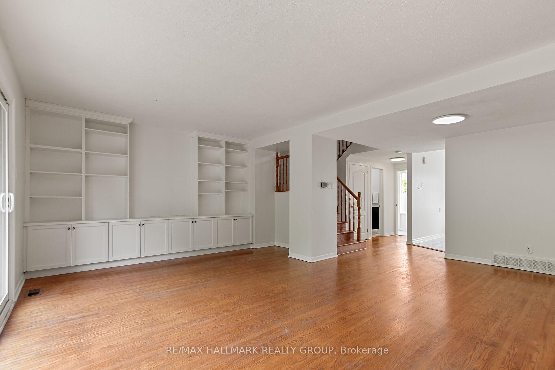 Photo 15 of 1326 Morrison Drive, Ottawa, Redwood Park — HOMEH