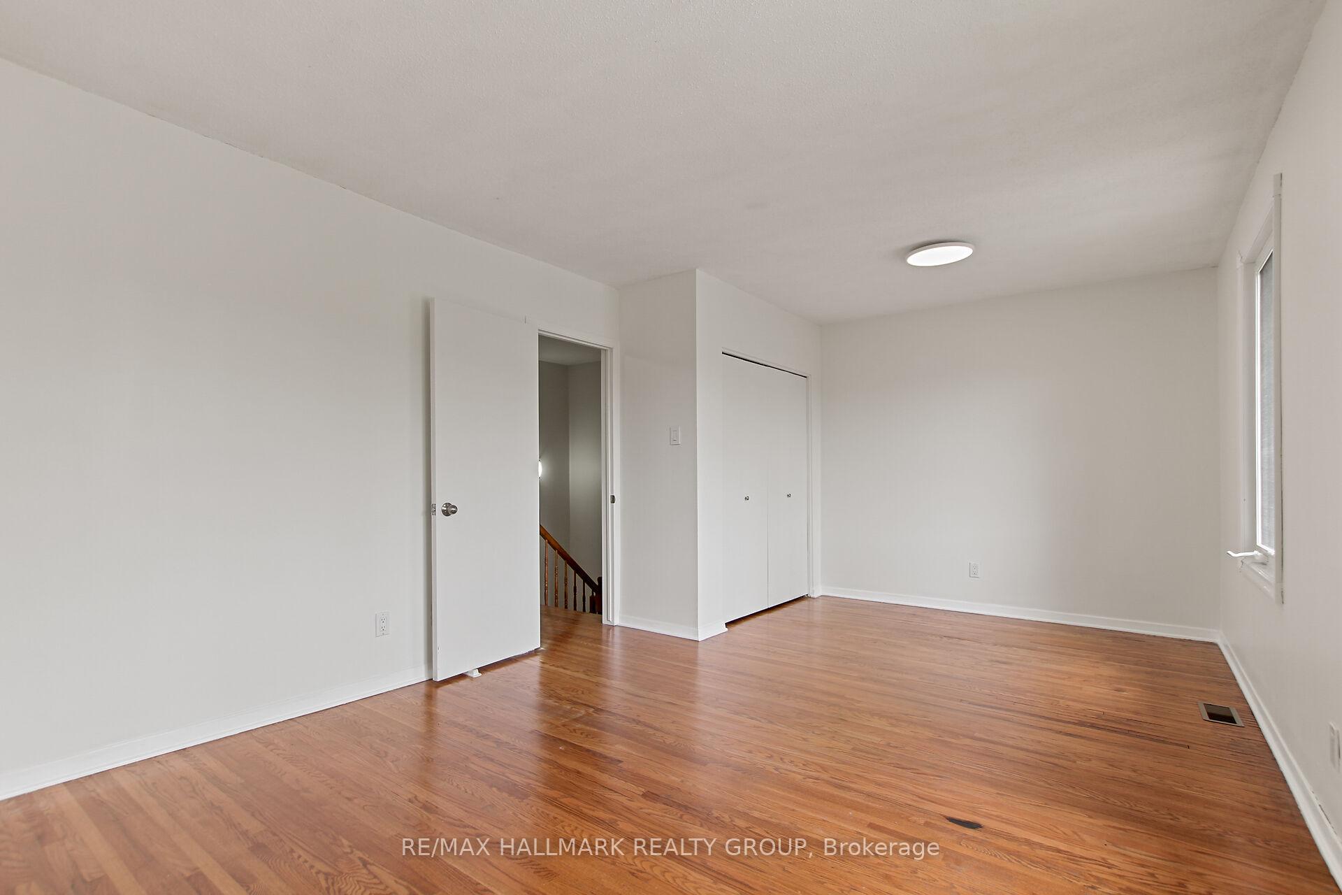 Photo 22 of 1326 Morrison Drive, Ottawa, Redwood Park — HOMEH