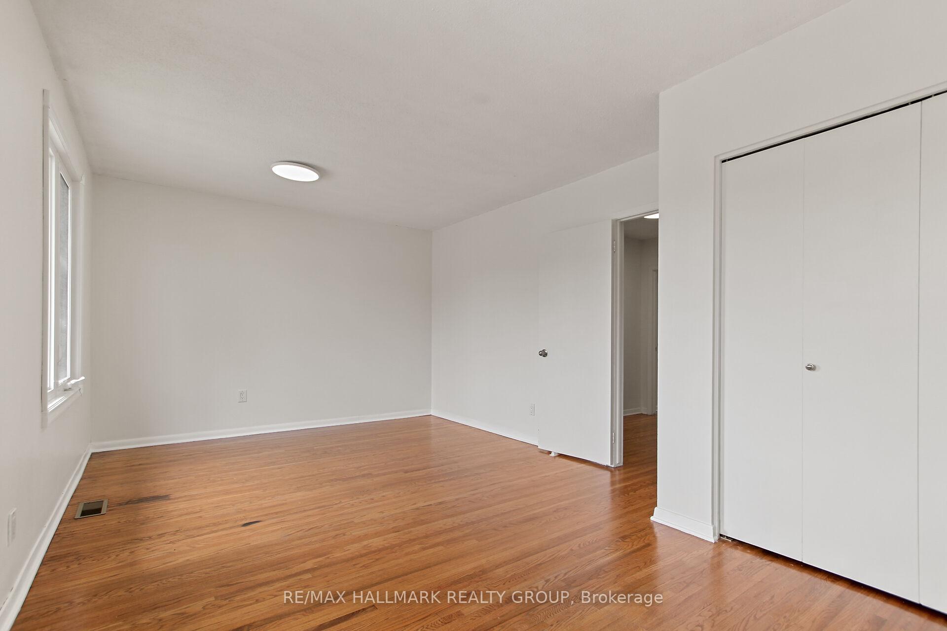 Photo 23 of 1326 Morrison Drive, Ottawa, Redwood Park — HOMEH