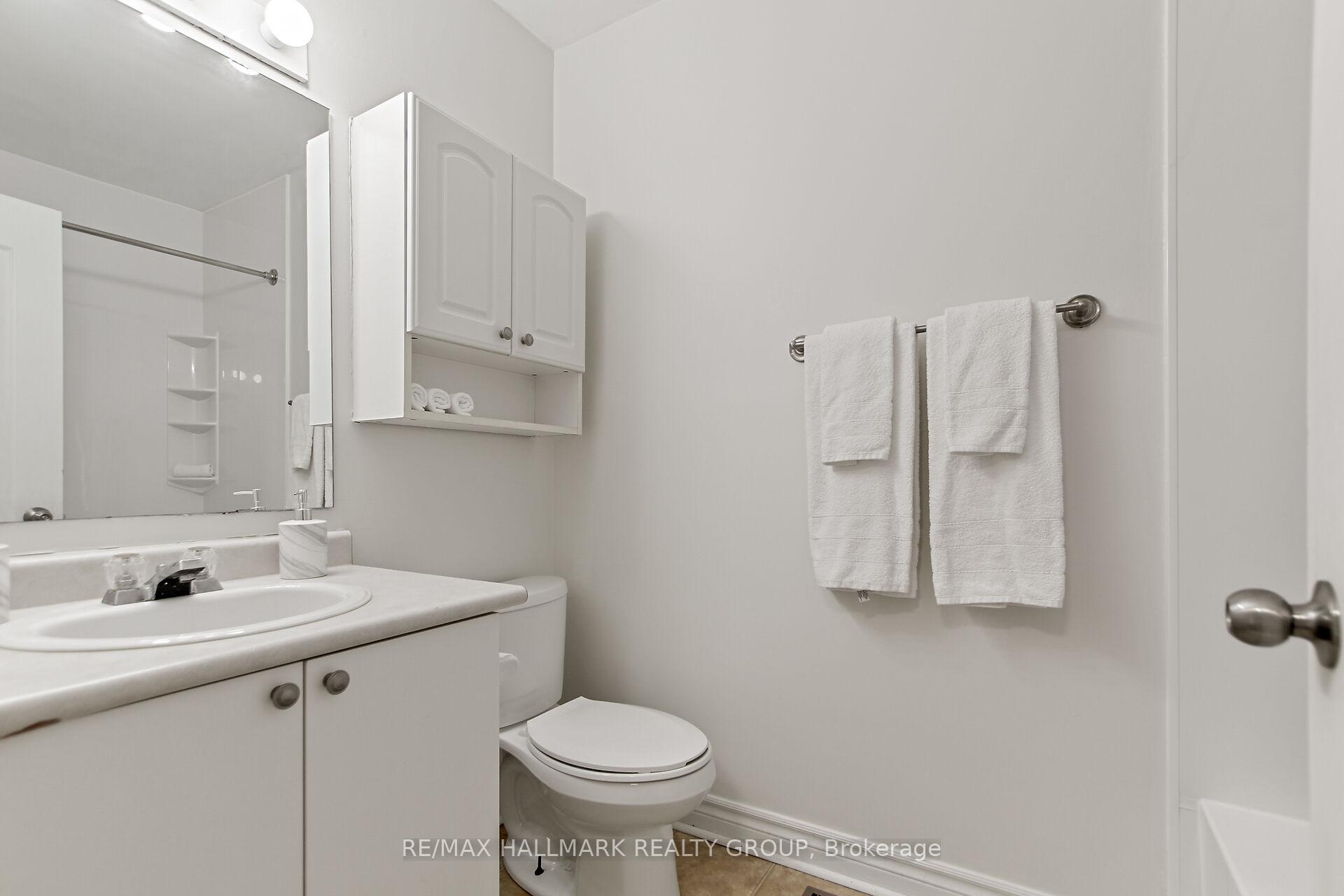 Photo 25 of 1326 Morrison Drive, Ottawa, Redwood Park — HOMEH