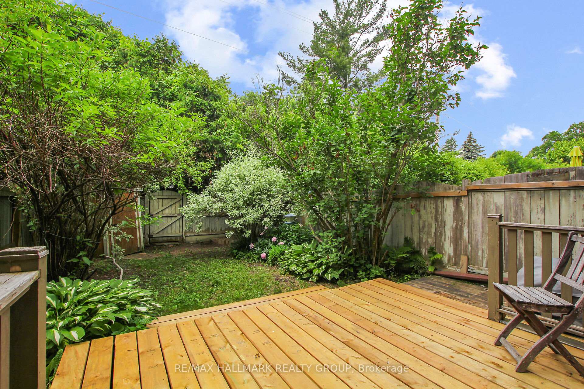 Photo 36 of 1326 Morrison Drive, Ottawa, Redwood Park — HOMEH