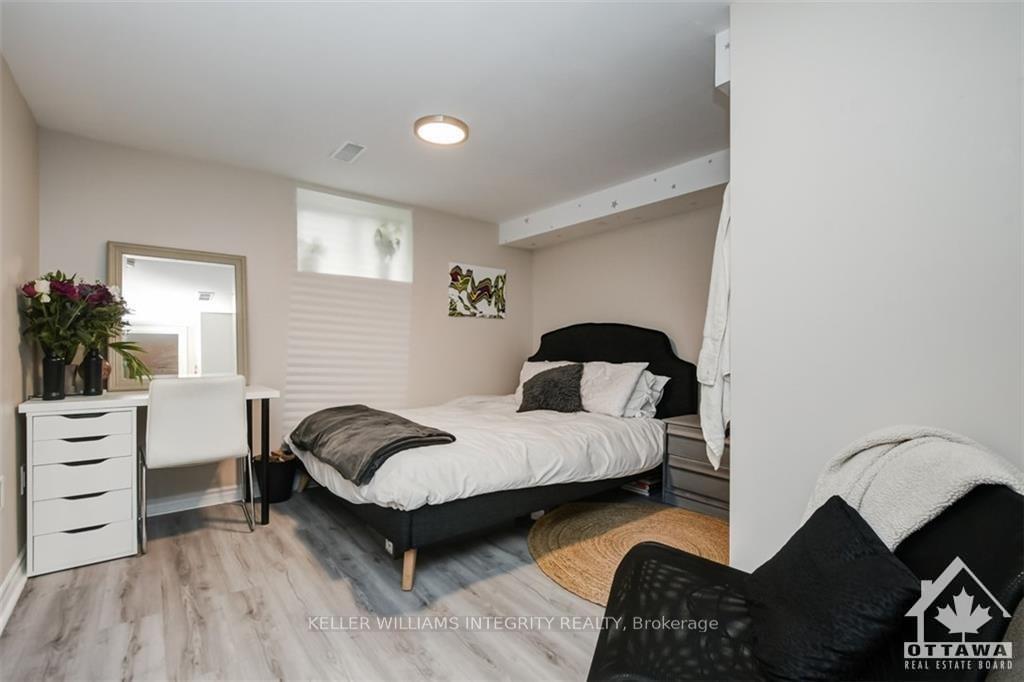 Photo 4 of Unit B, 2408 Drury Lane, Ottawa, Parkway Park — HOMEH