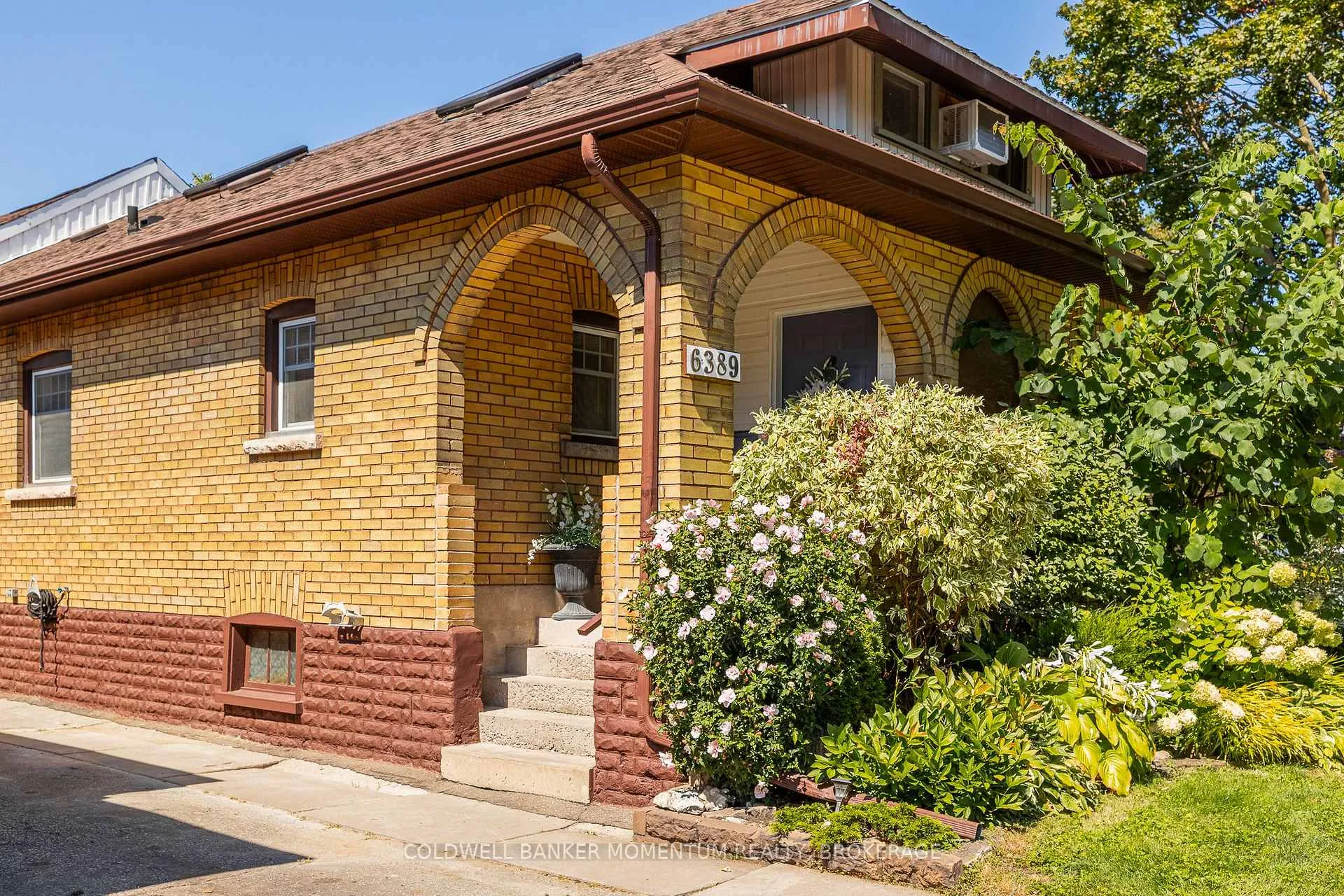 Photo 3 of 6389 Locus Avenue, Niagara Falls, Dorchester — HOMEH