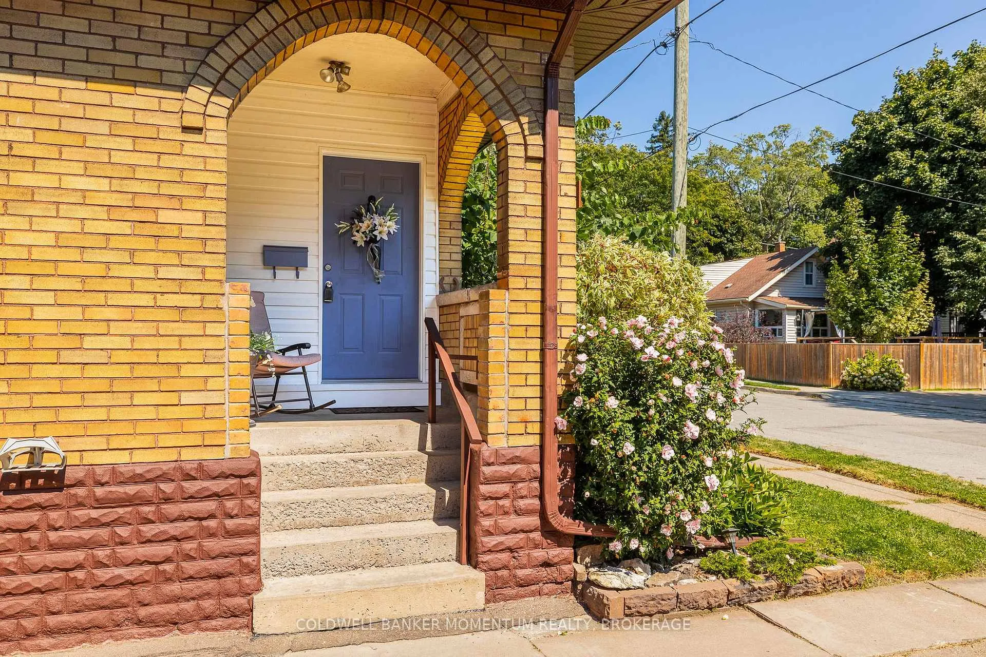 Photo 4 of 6389 Locus Avenue, Niagara Falls, Dorchester — HOMEH