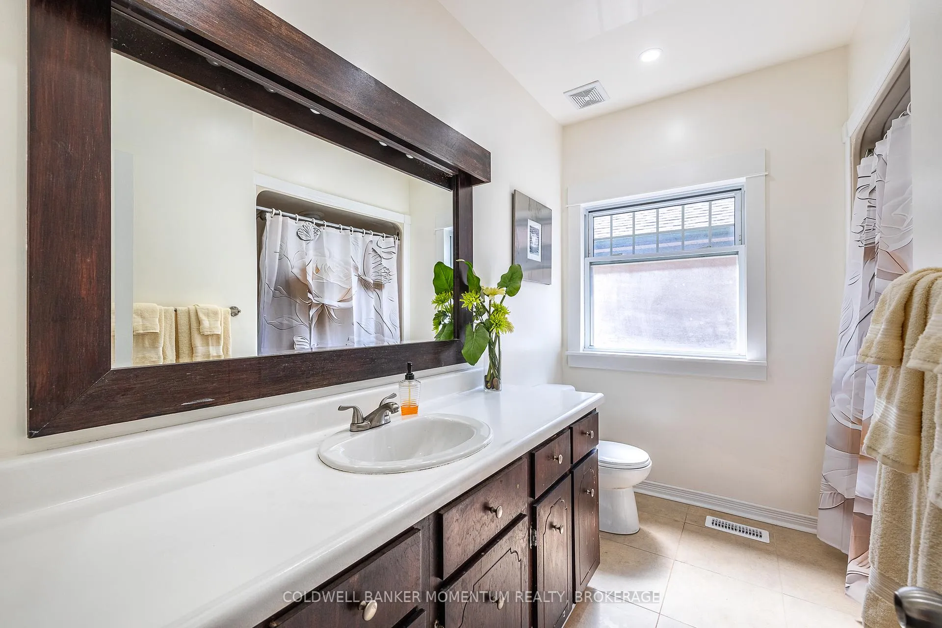 Photo 19 of 6389 Locus Avenue, Niagara Falls, Dorchester — HOMEH
