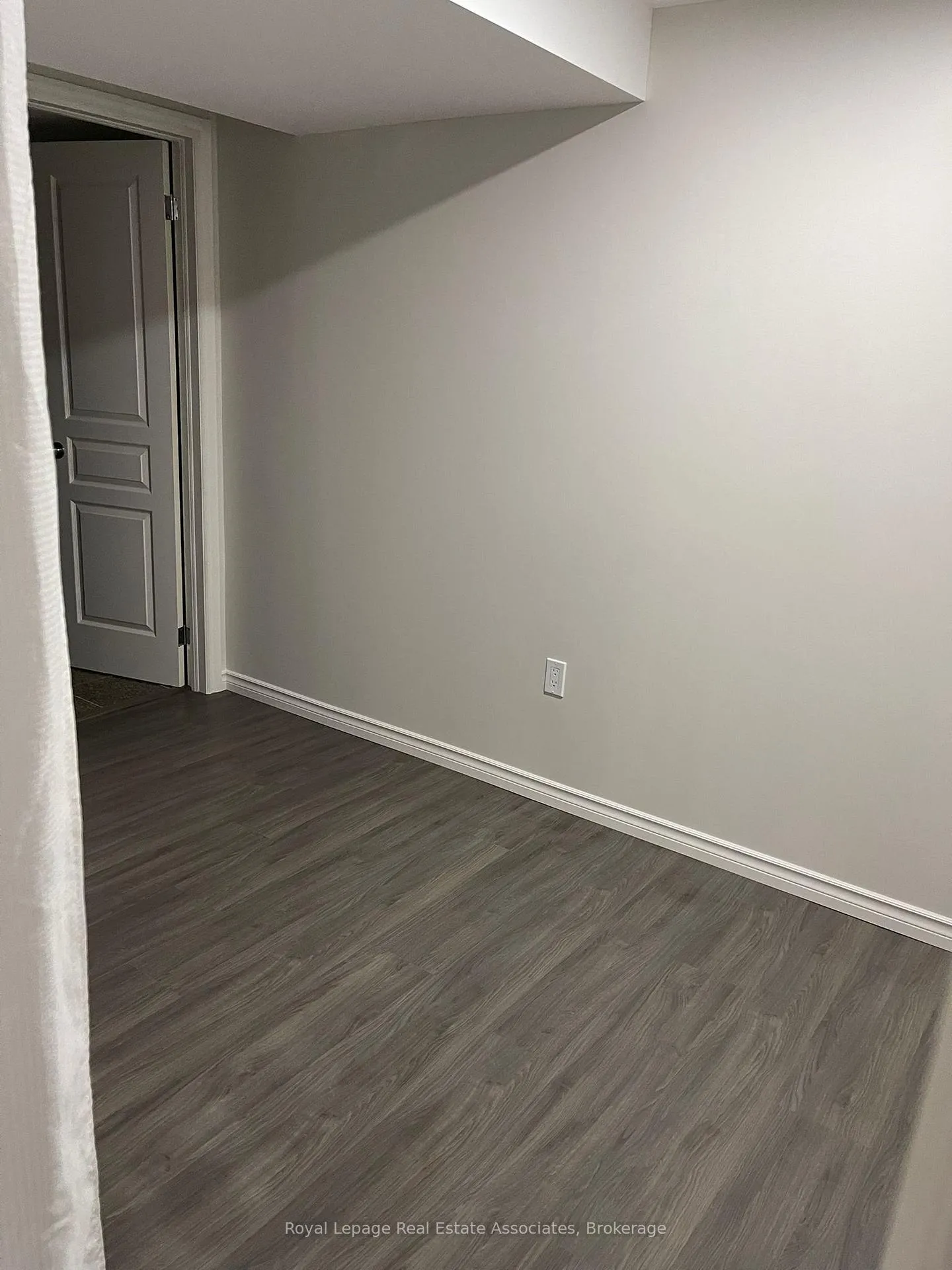 Photo 15 of Unit Basement, 135 Monarch Street, Welland, Coyle Creek — HOMEH