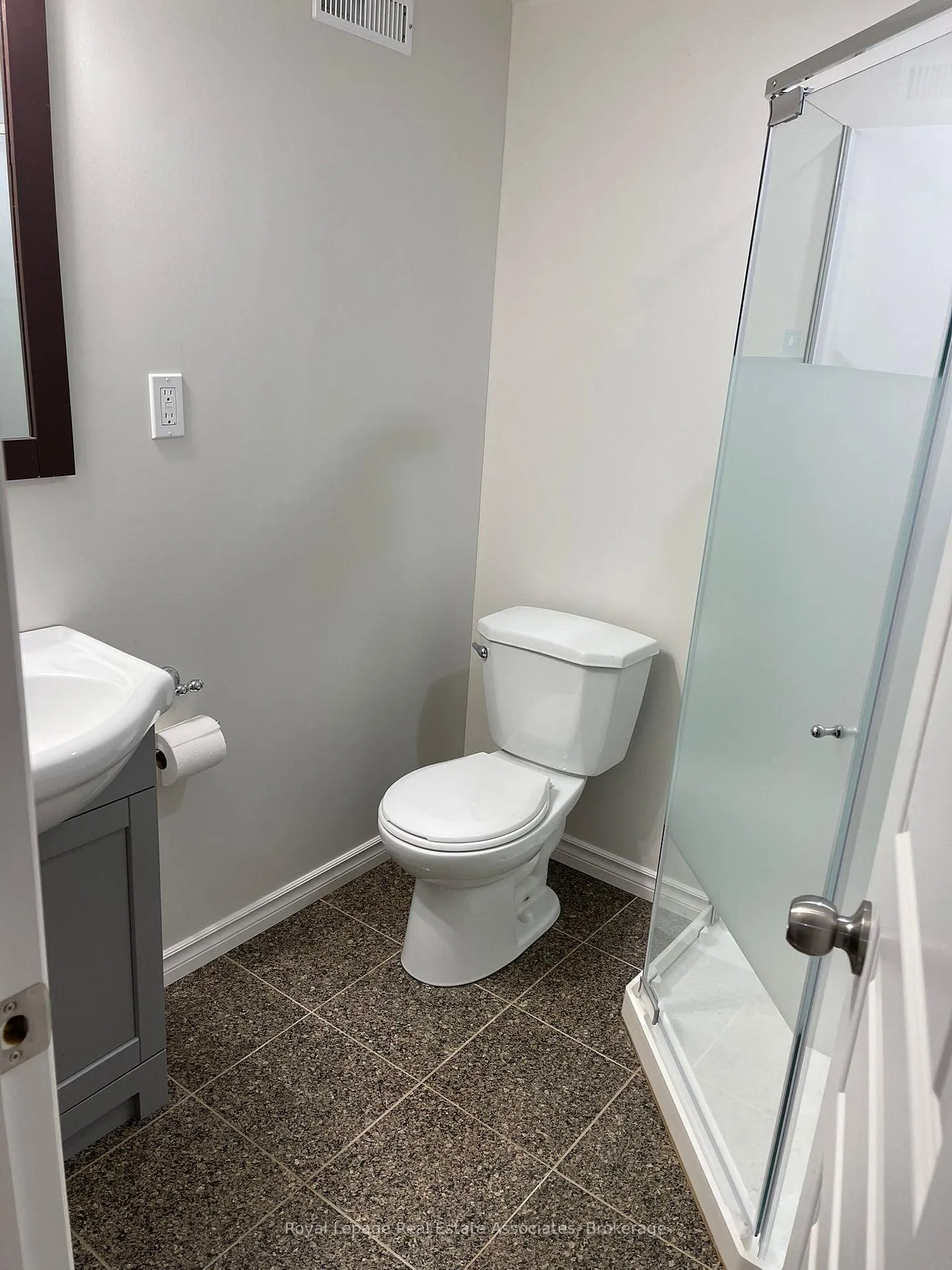 Photo 17 of Unit Basement, 135 Monarch Street, Welland, Coyle Creek — HOMEH