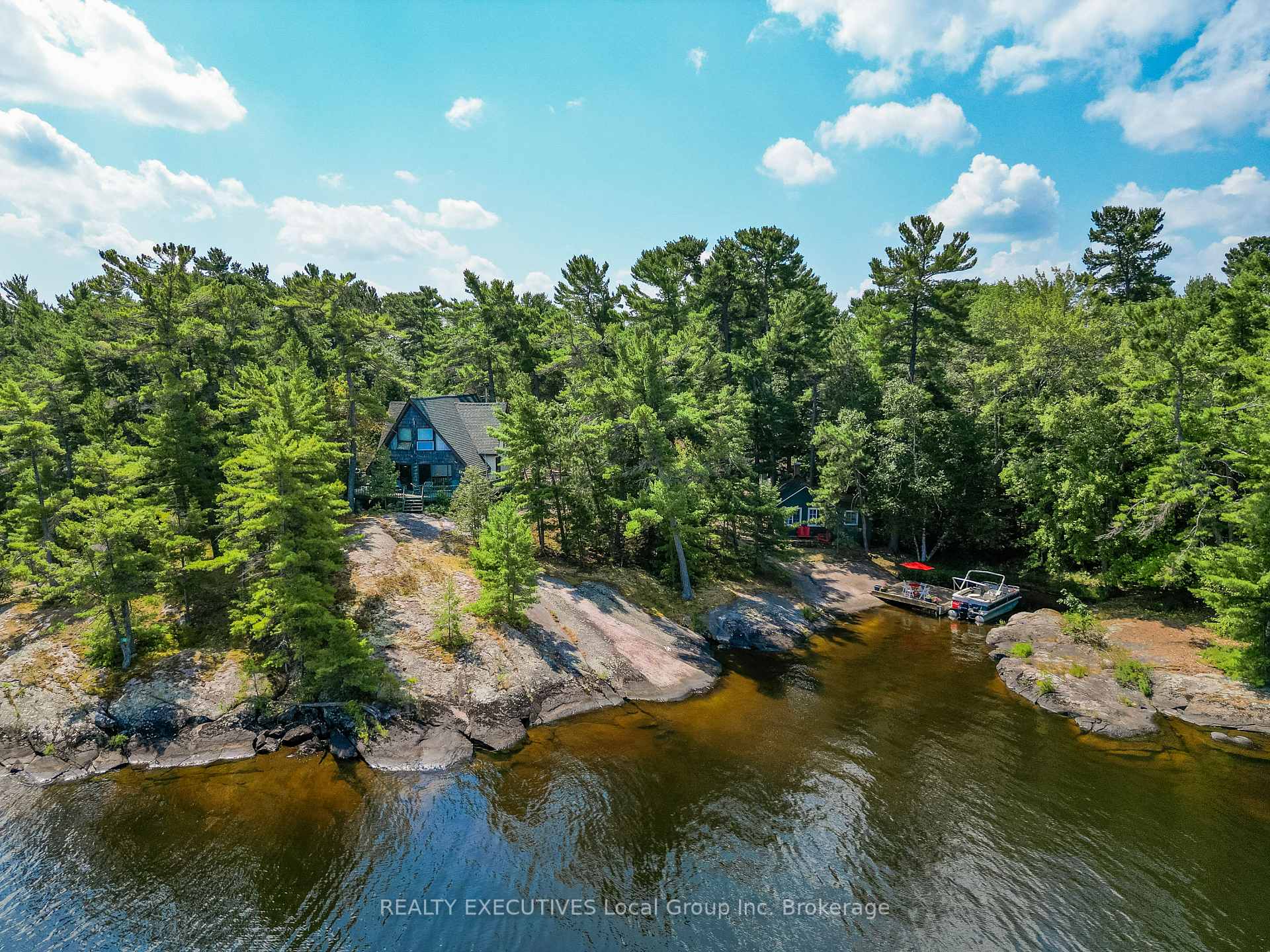 Photo 3 of 1 Richardson Island, Nipissing — HOMEH