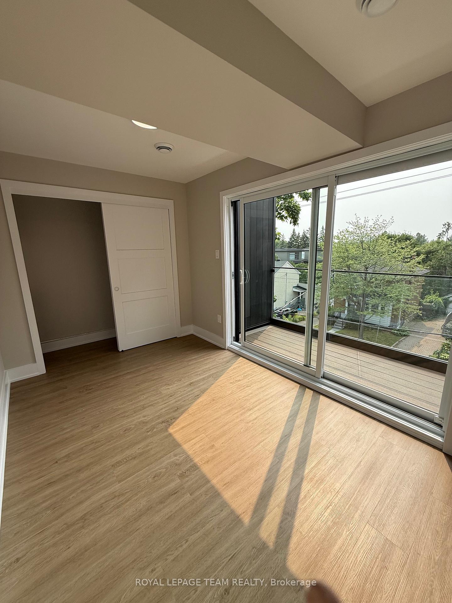 Photo 12 of Unit 2, 119 Springfield Street, Ottawa, Lindenlea — HOMEH