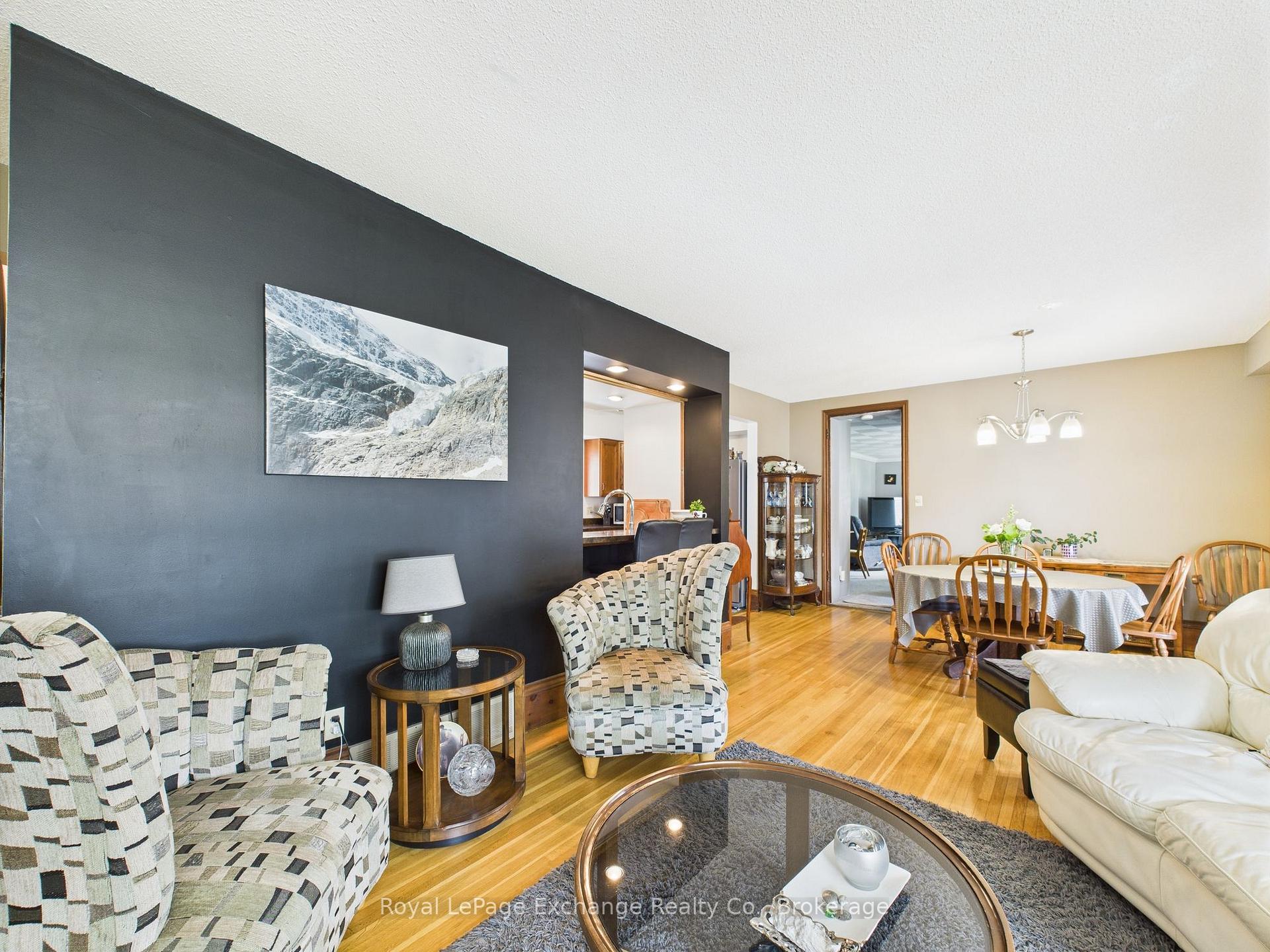 Photo 9 of 93 John Street E, North Huron, Wingham — HOMEH