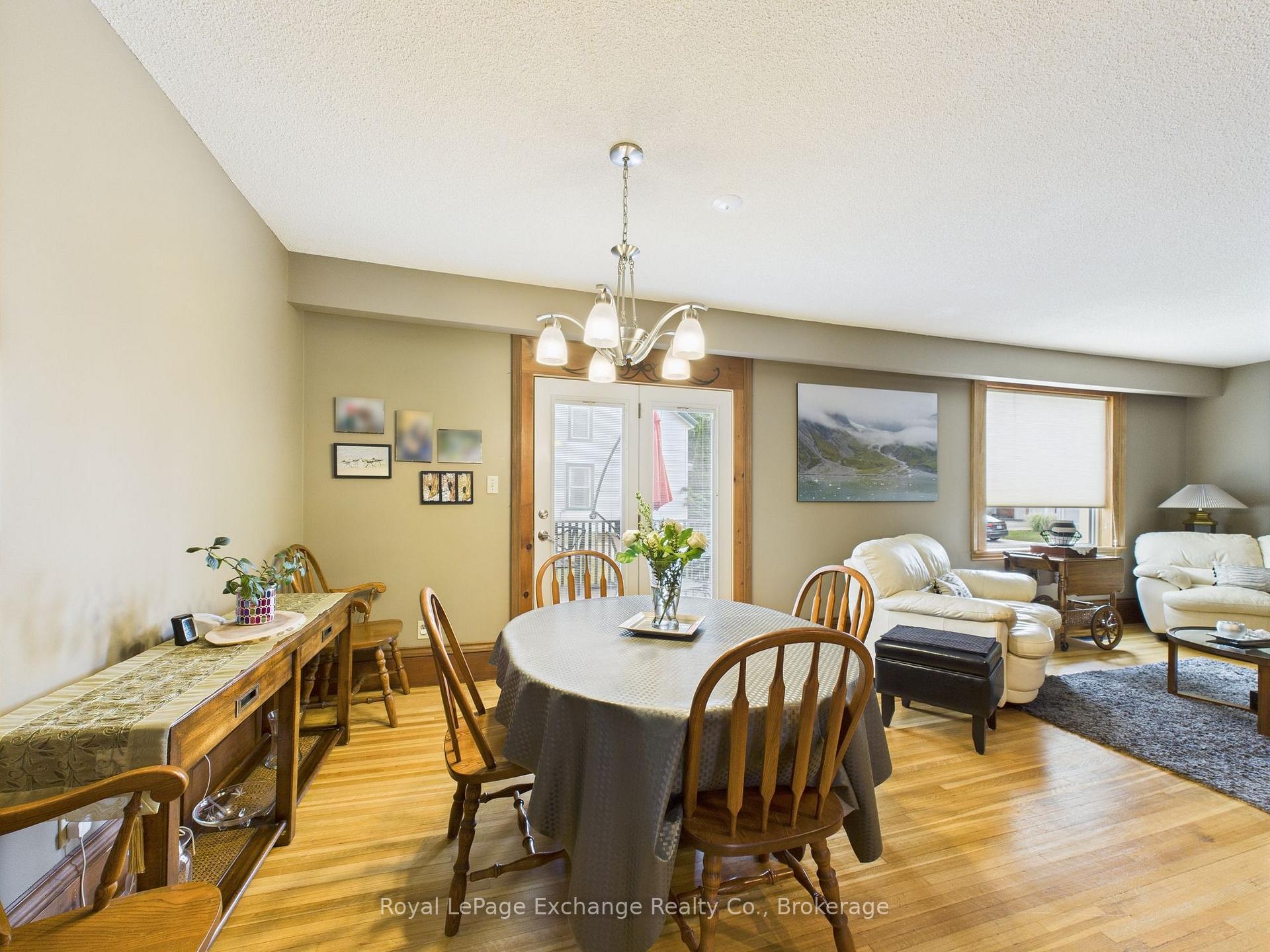 Photo 11 of 93 John Street E, North Huron, Wingham — HOMEH