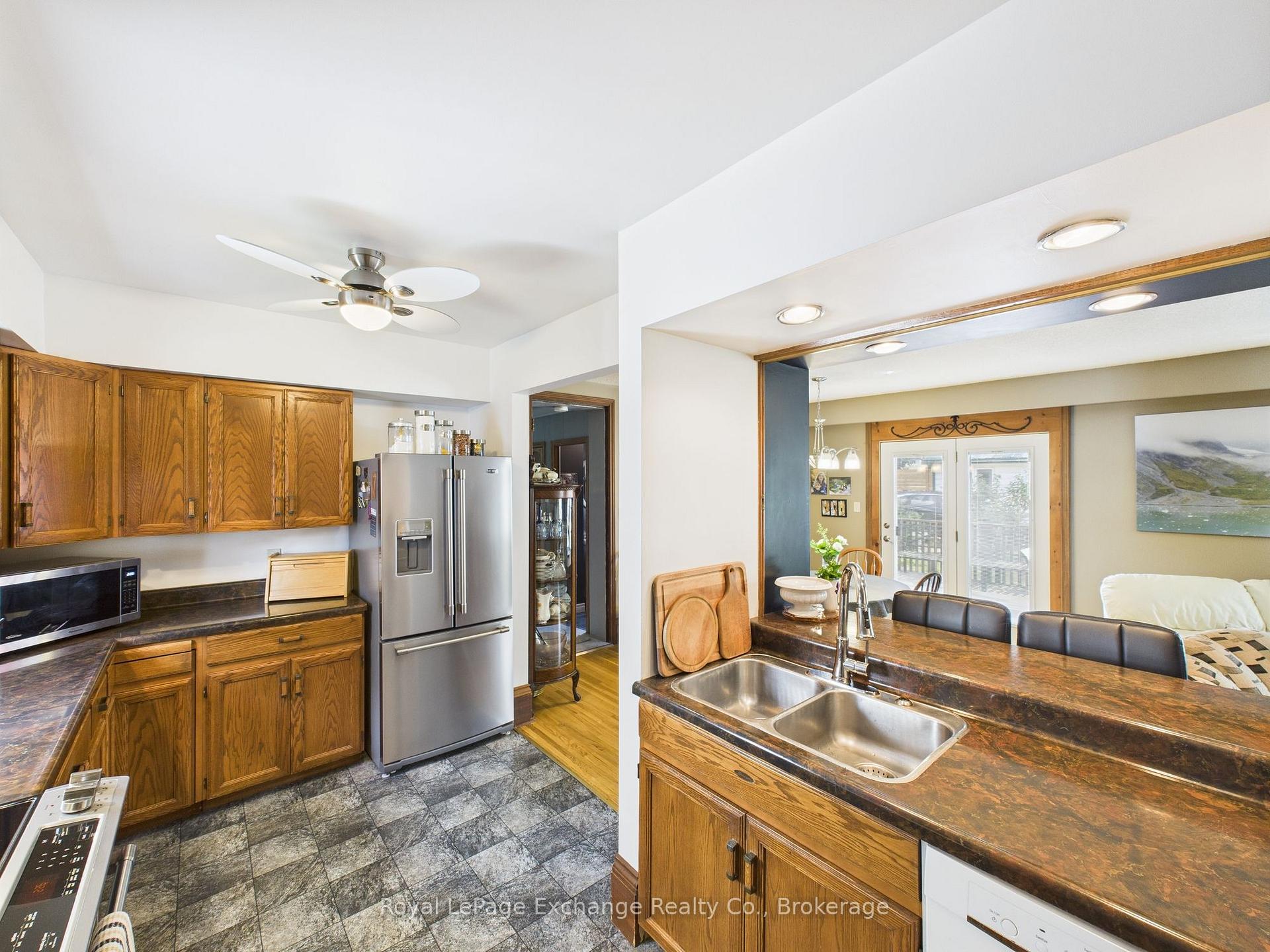 Photo 14 of 93 John Street E, North Huron, Wingham — HOMEH