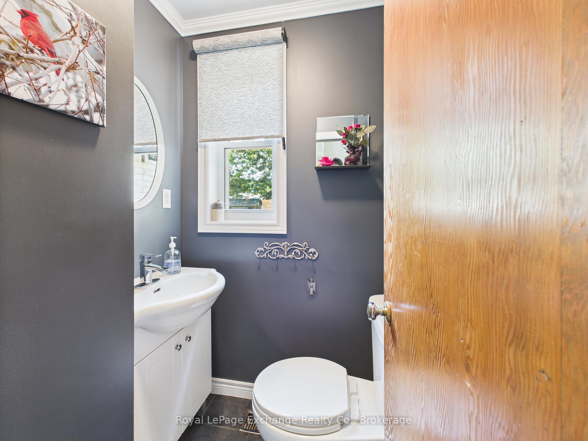 Photo 20 of 93 John Street E, North Huron, Wingham — HOMEH
