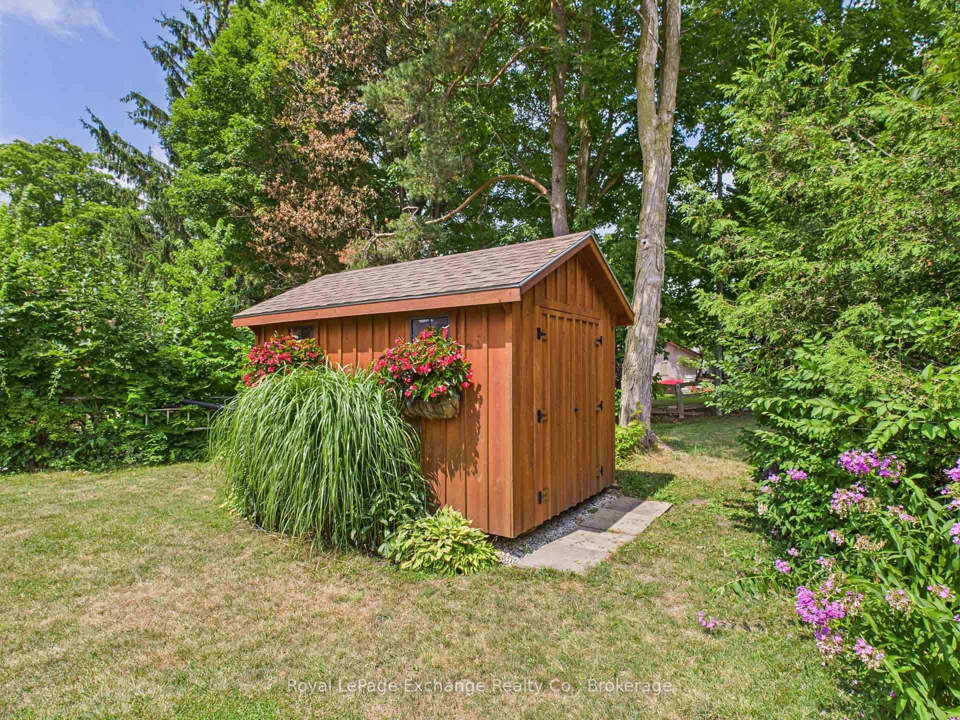 Photo 33 of 93 John Street E, North Huron, Wingham — HOMEH