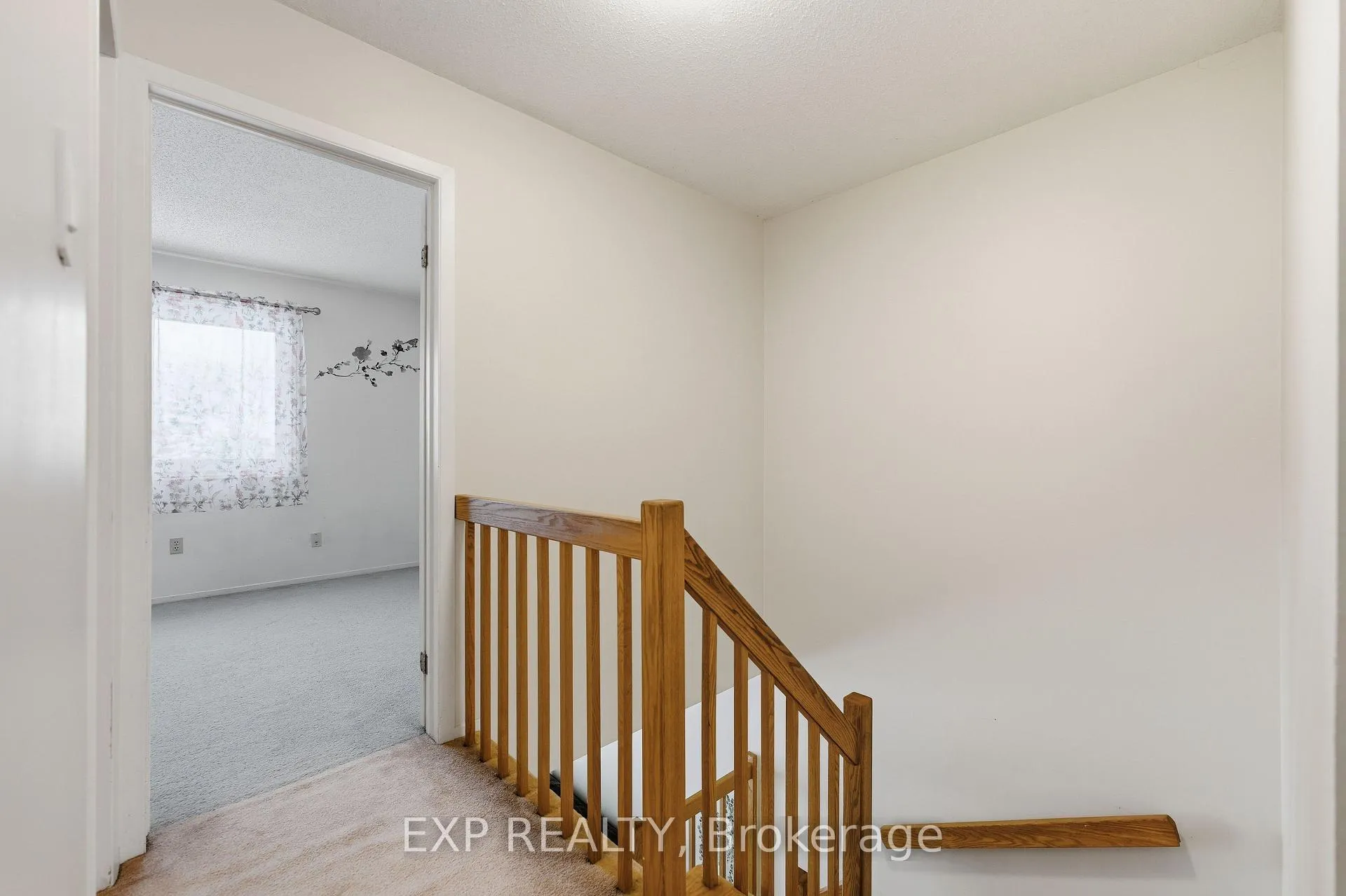 Photo 14 of 1539 Briarfield Crescent, Ottawa, Fallingbrook/Ridgemount — HOMEH