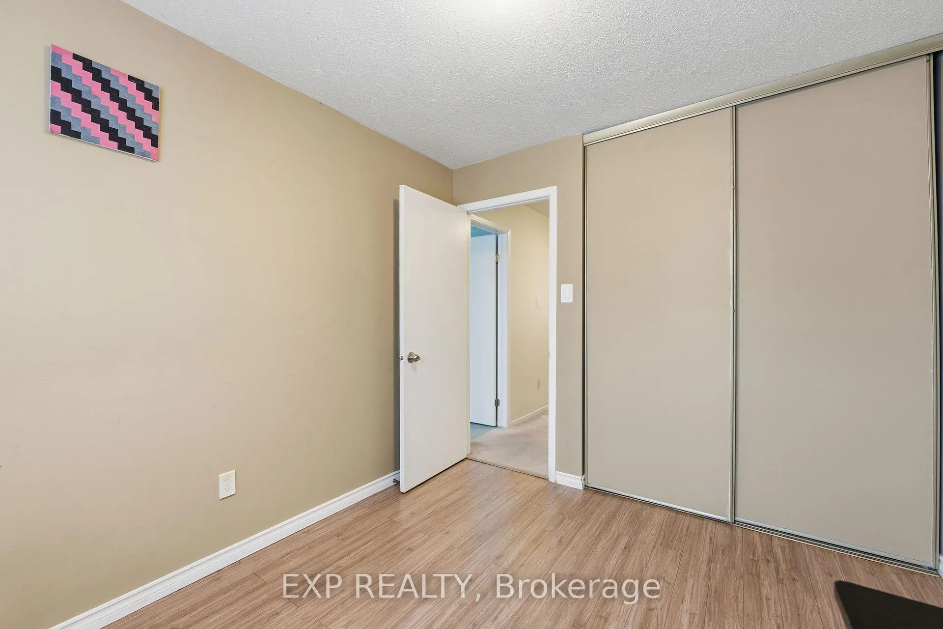 Photo 18 of 1539 Briarfield Crescent, Ottawa, Fallingbrook/Ridgemount — HOMEH