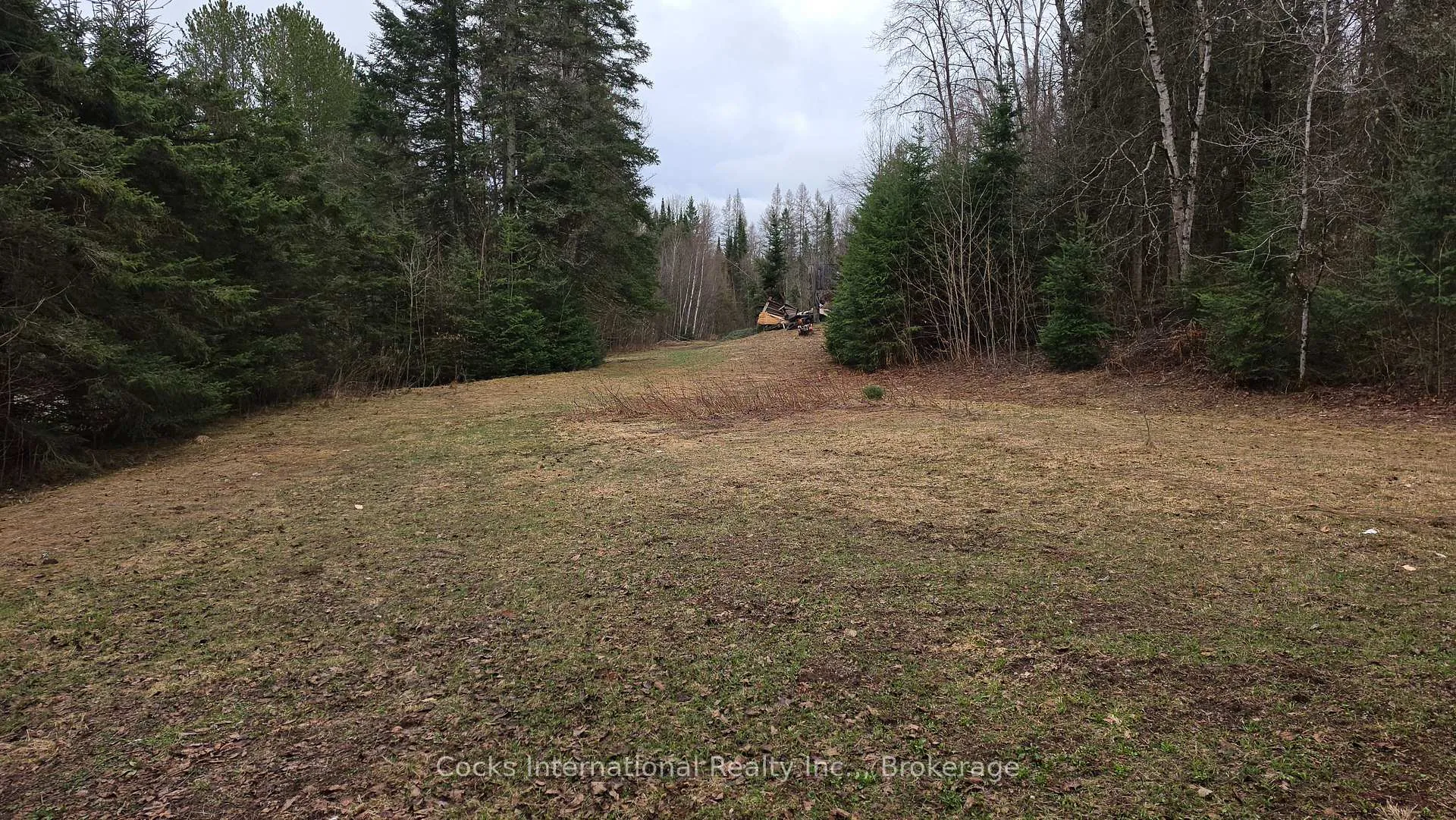 Photo 23 of 44 Expressway Road, Perry — HOMEH