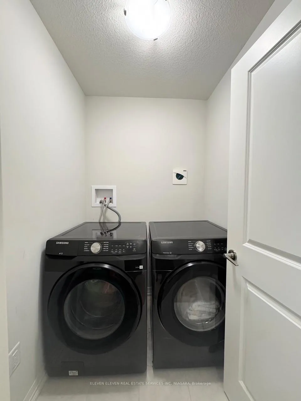Photo 26 of 41 Saffron Way, Pelham, Fonthill — HOMEH