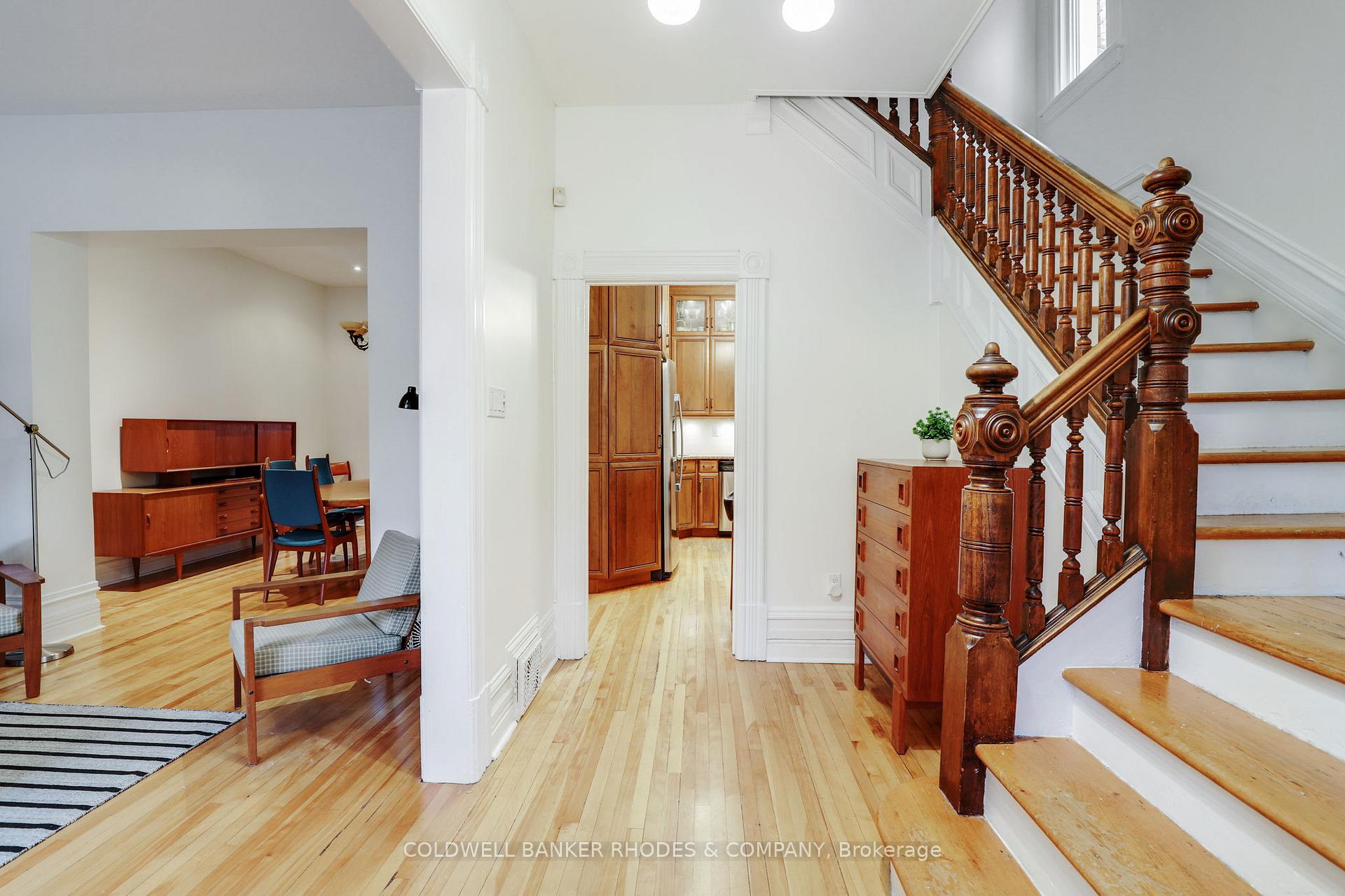 Photo 4 of 144 Mcleod Street, Ottawa, Ottawa Centre/Golden Triangle — HOMEH
