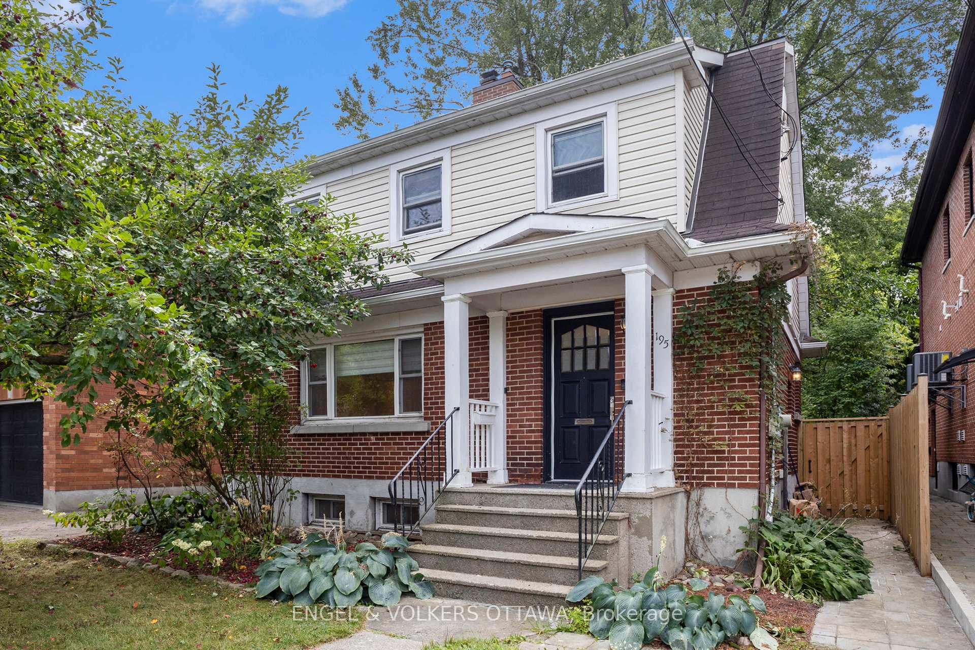 Photo 1 of 195 Stanley Avenue, Ottawa, New Edinburgh — HOMEH