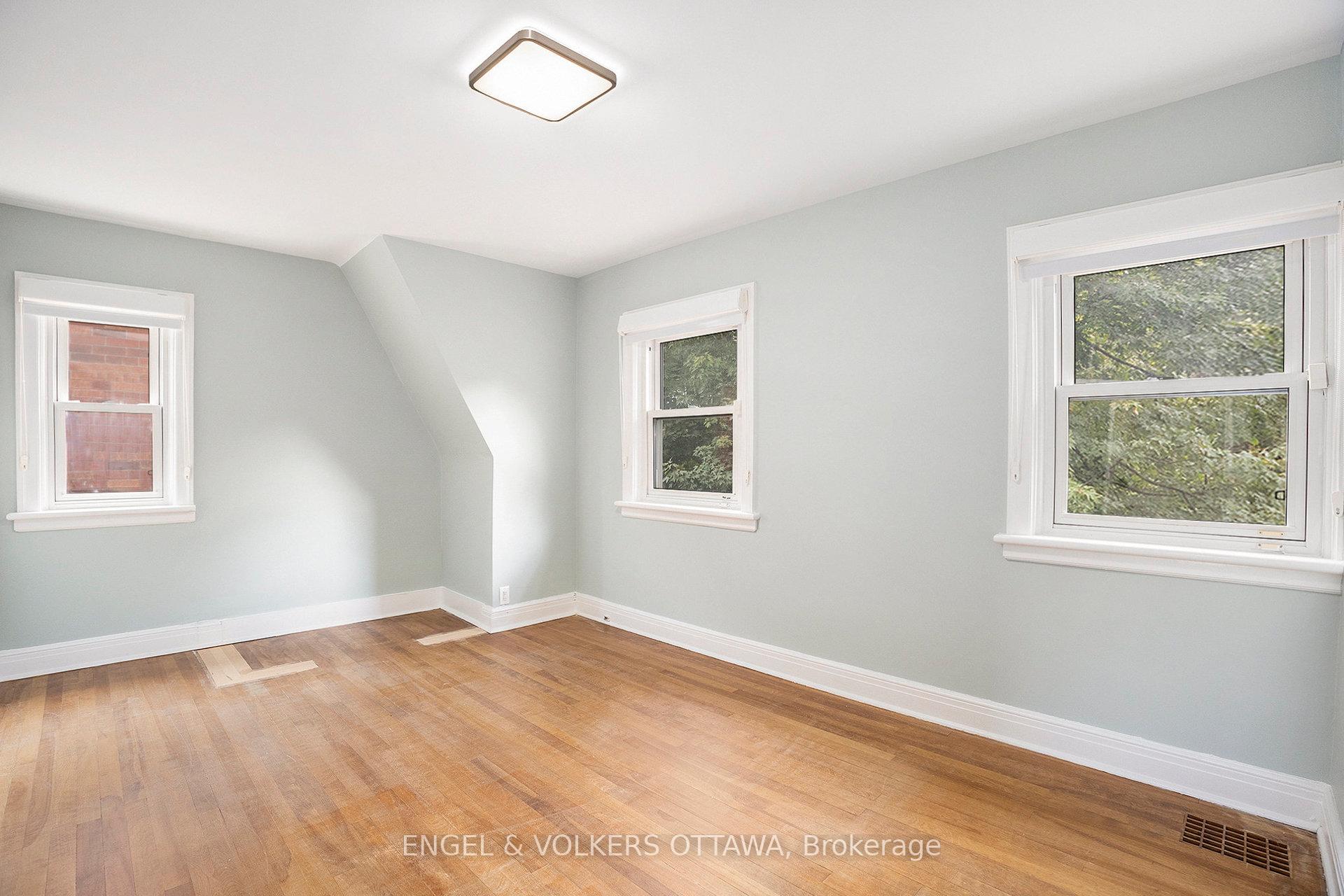Photo 23 of 195 Stanley Avenue, Ottawa, New Edinburgh — HOMEH