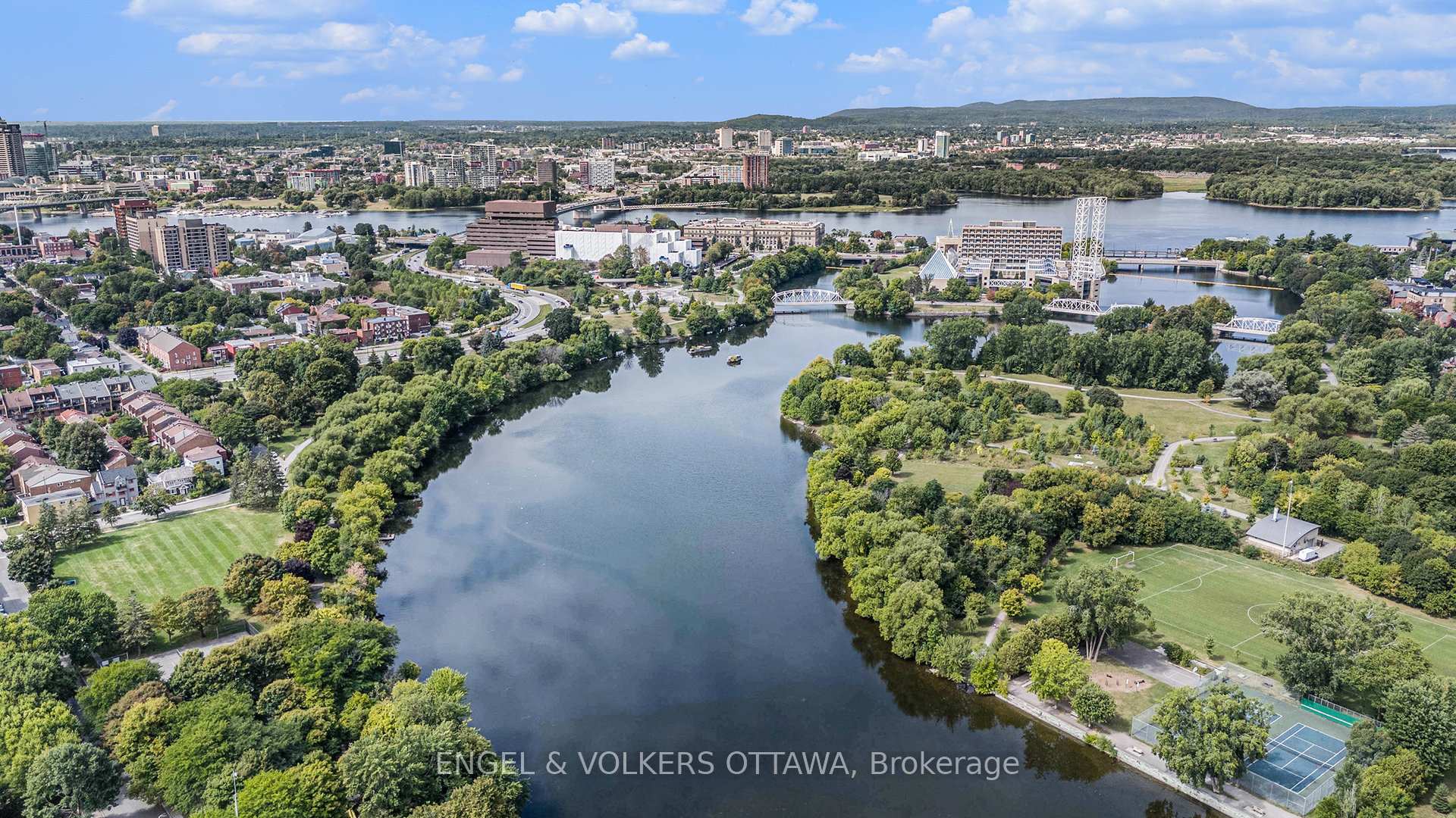 Photo 39 of 195 Stanley Avenue, Ottawa, New Edinburgh — HOMEH