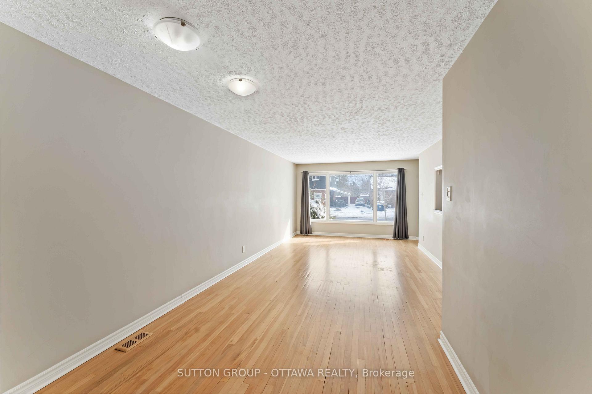 Photo 9 of Unit 1 - Main Floor Unit, 1299 Highgate Road, Ottawa, Parkway Park — HOMEH