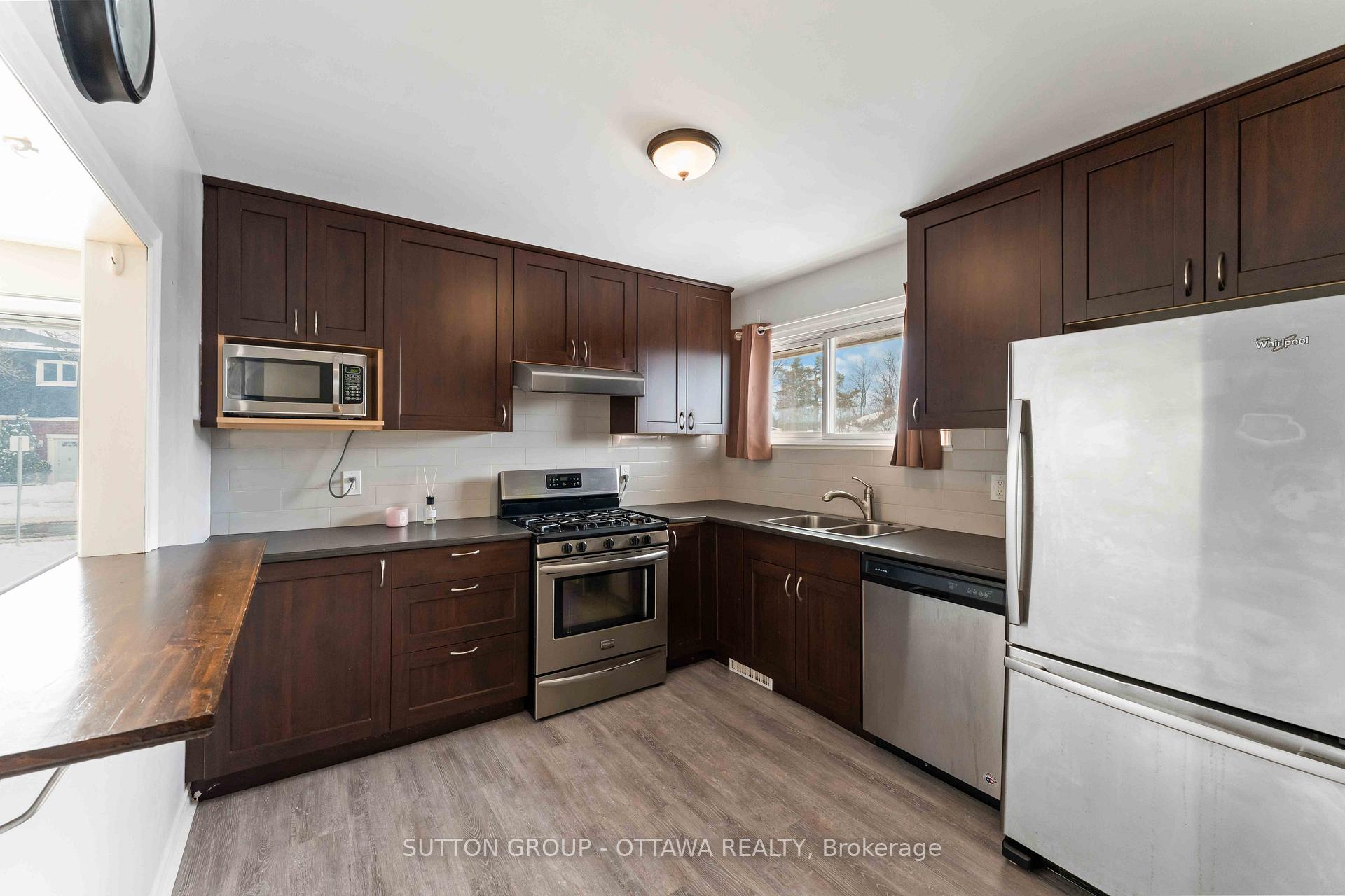 Photo 11 of Unit 1 - Main Floor Unit, 1299 Highgate Road, Ottawa, Parkway Park — HOMEH