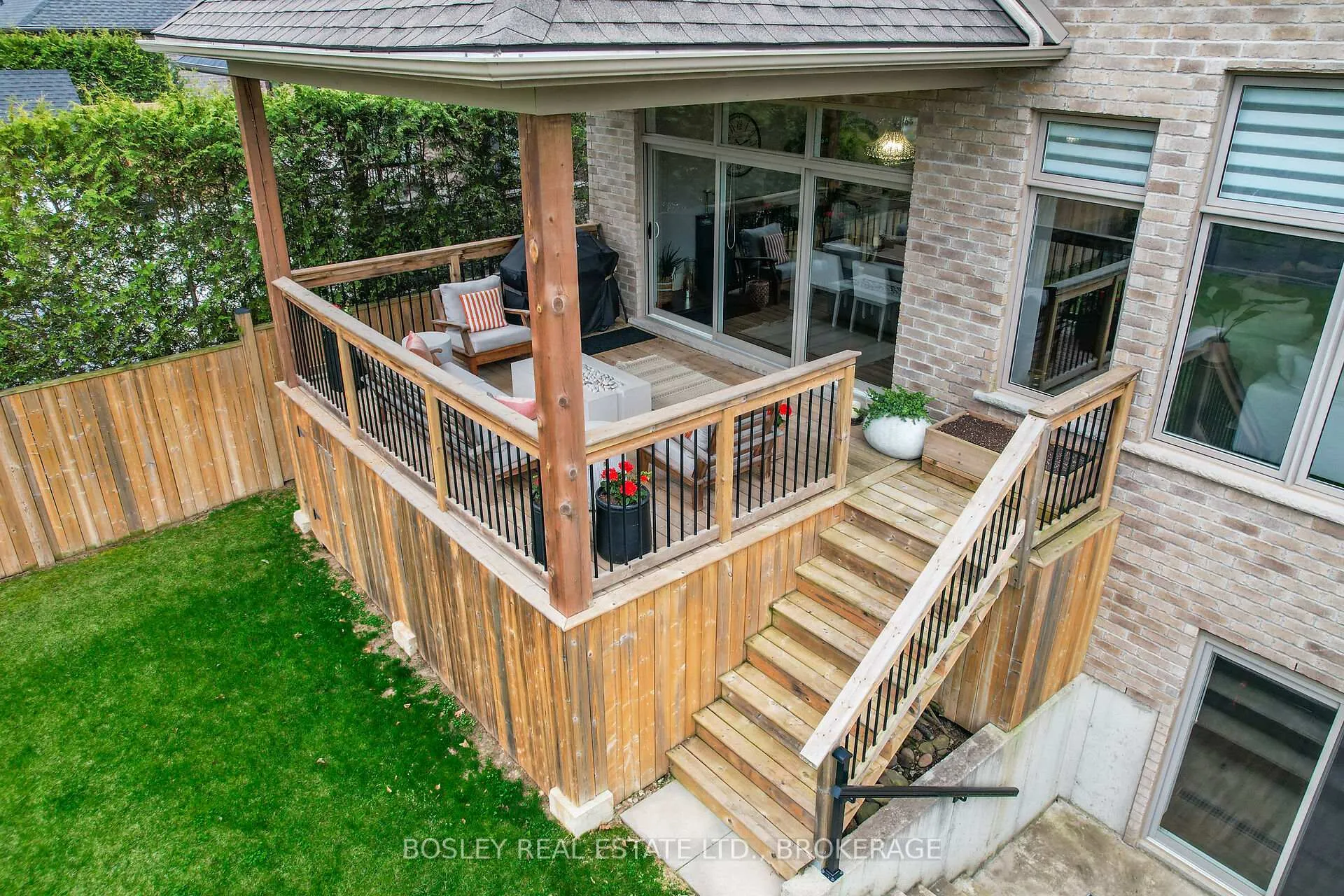 Photo 40 of 32 Philmori Boulevard, Pelham, Fonthill — HOMEH