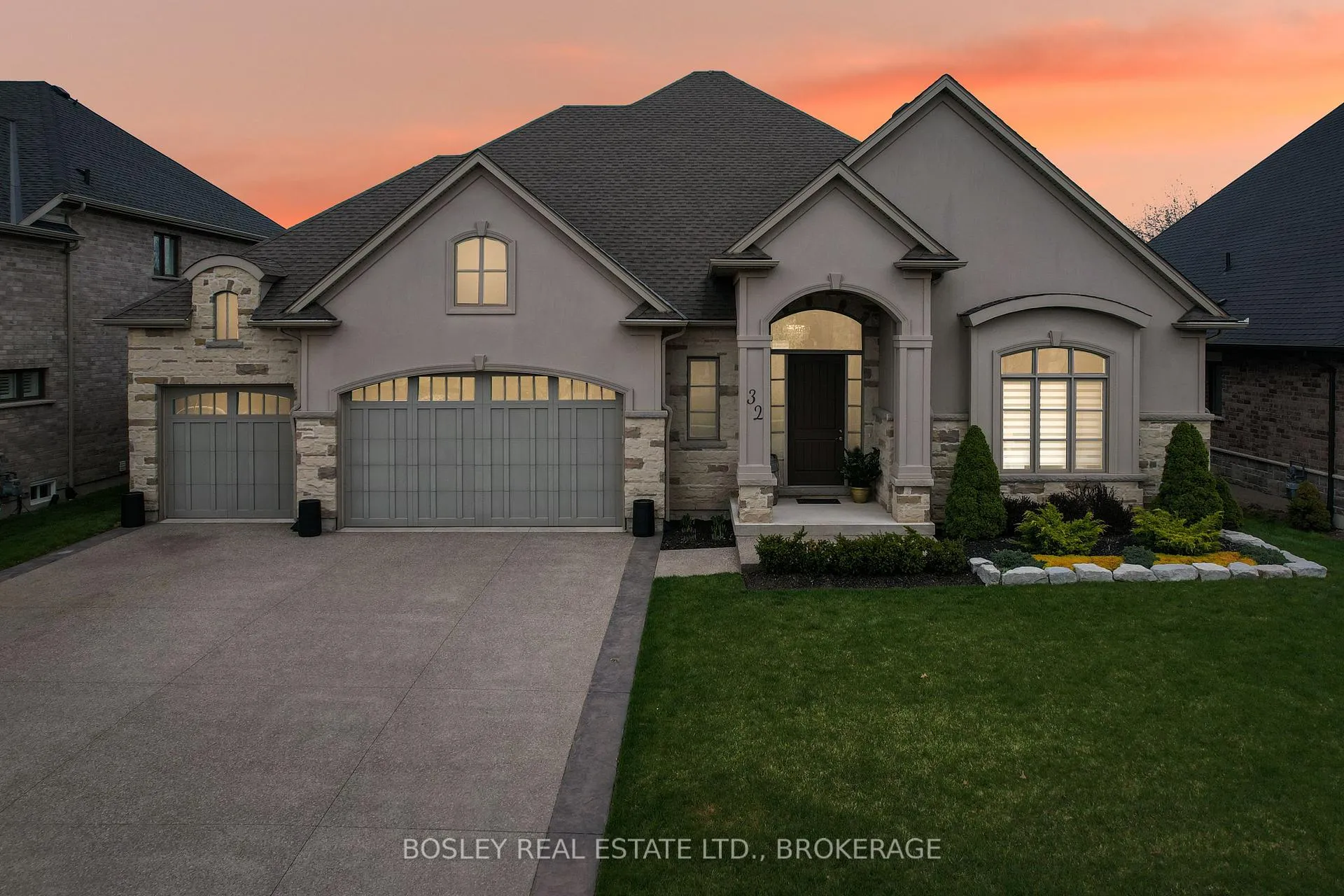 Photo 45 of 32 Philmori Boulevard, Pelham, Fonthill — HOMEH
