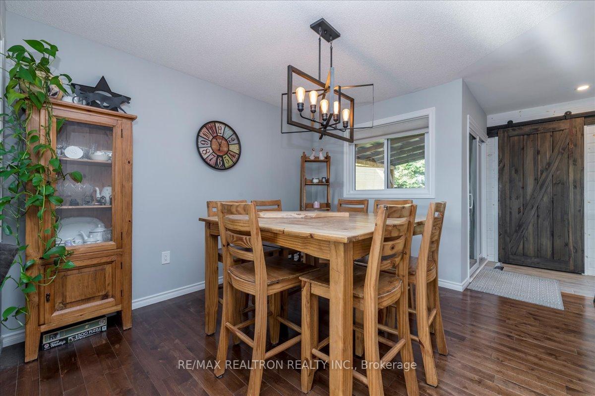 Photo 7 of 28 Frontier Avenue, Orillia — HOMEH