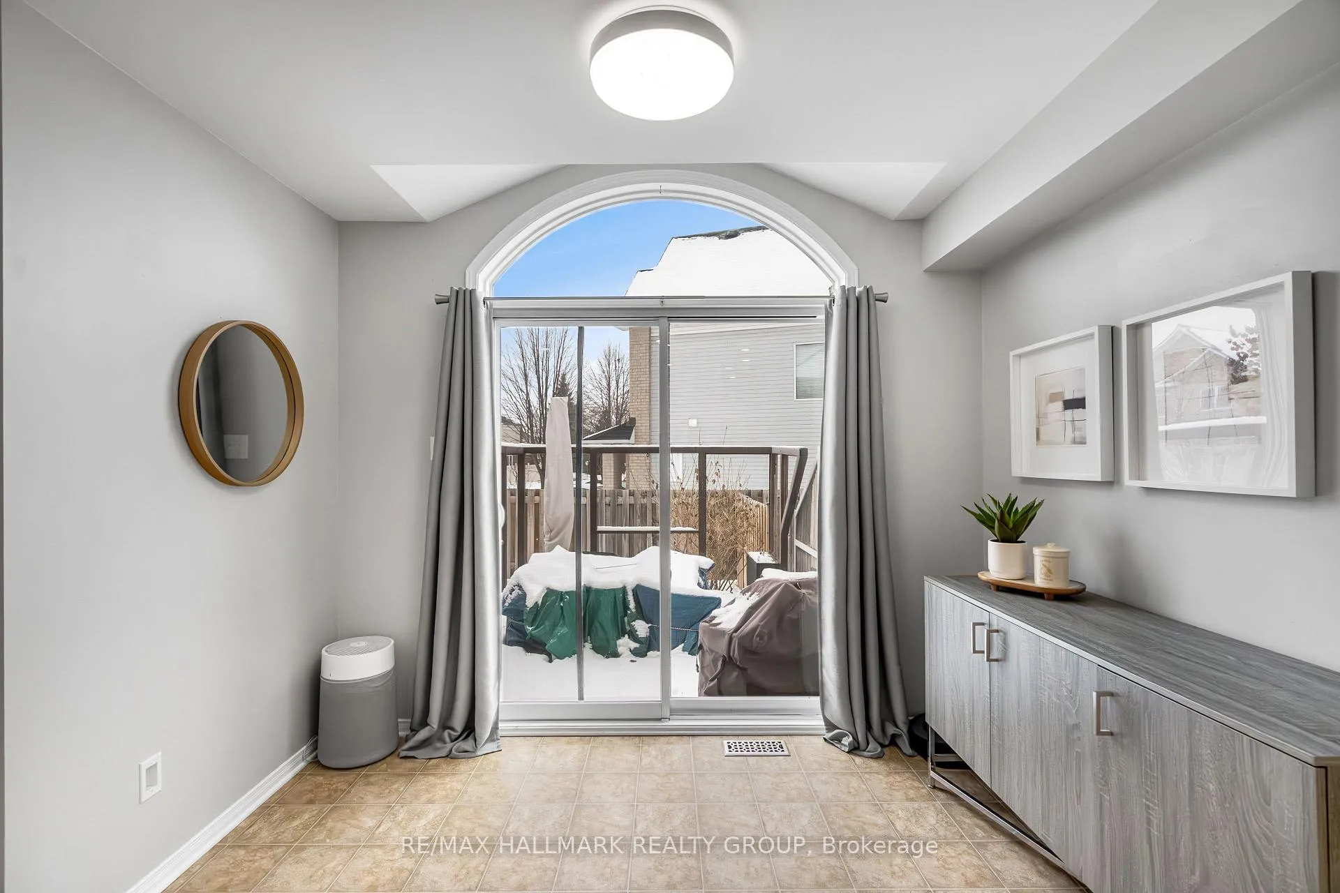 Photo 17 of 2025 Boisfranc Circle, Ottawa, Avalon East — HOMEH