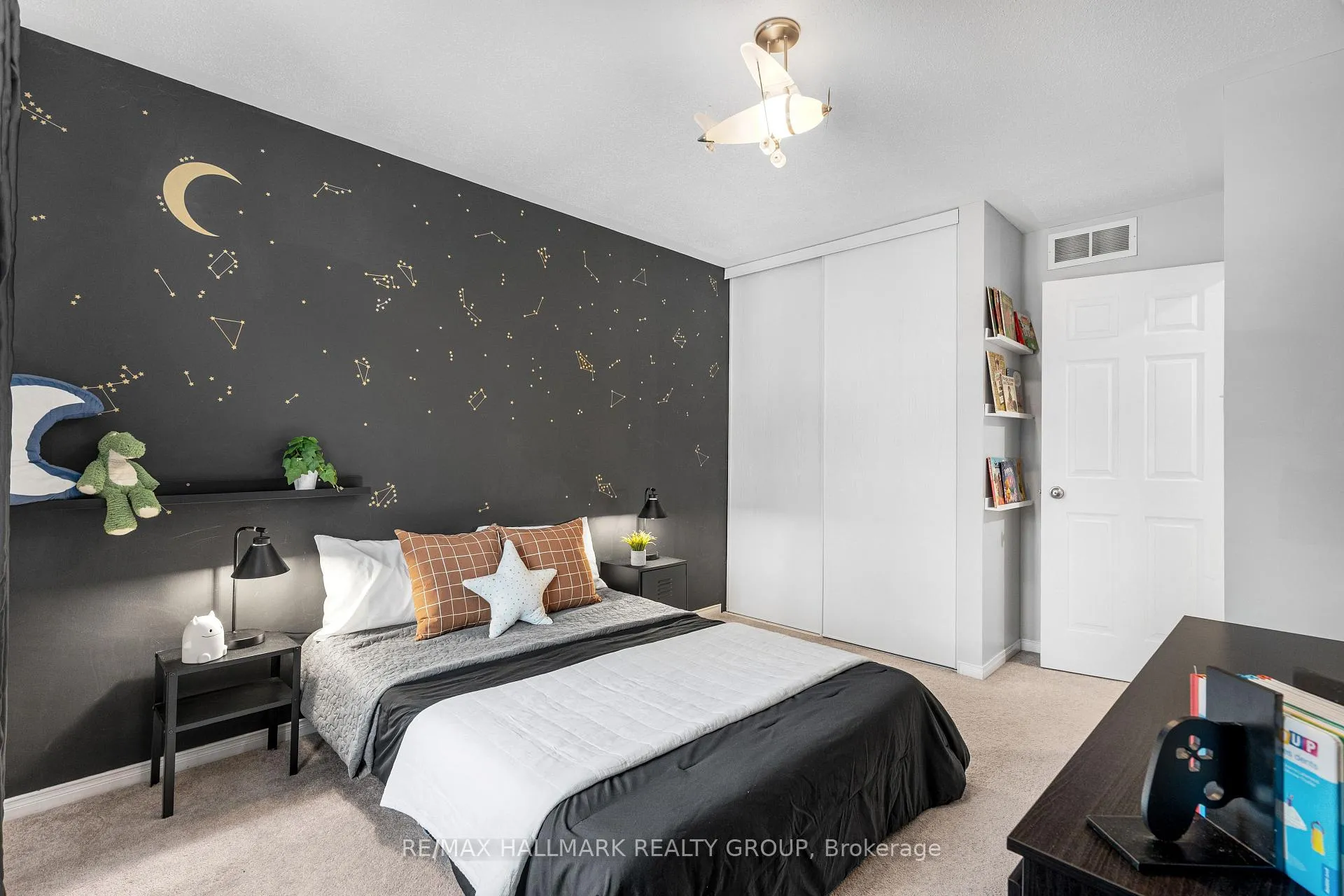 Photo 29 of 2025 Boisfranc Circle, Ottawa, Avalon East — HOMEH