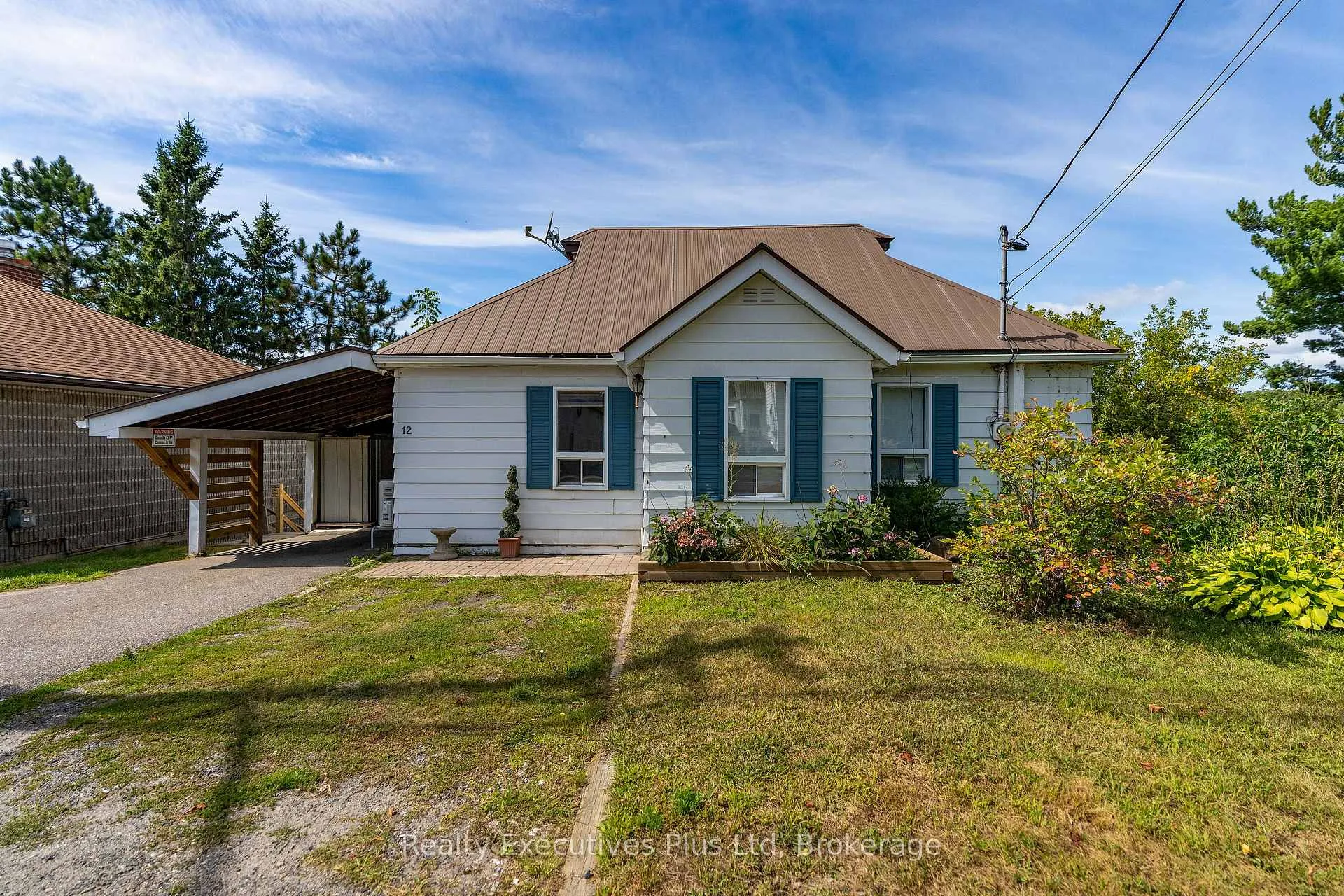 Photo 7 of 12 River Street, Parry Sound — HOMEH