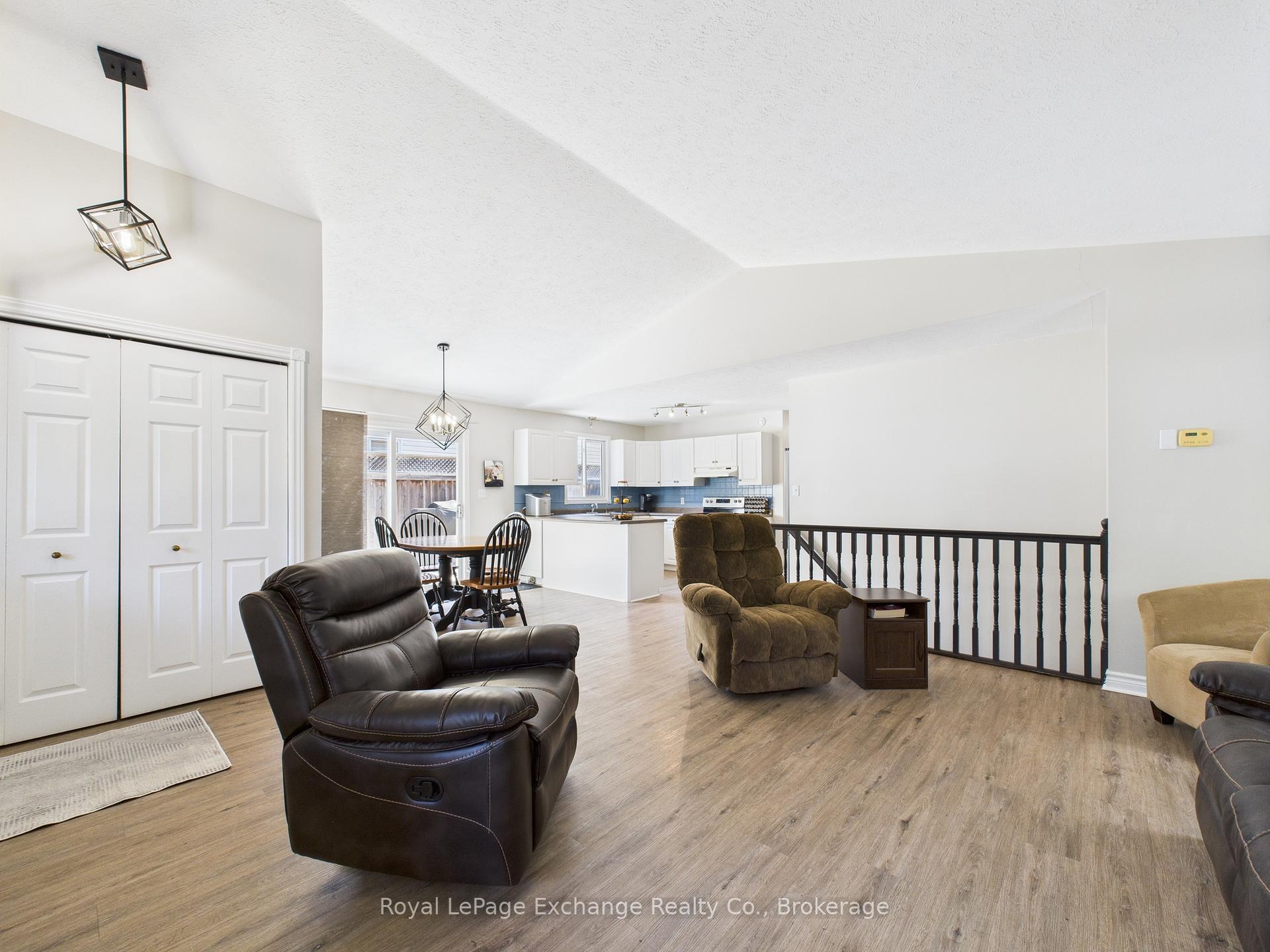 Photo 6 of 415 Highland Drive, North Huron, Wingham — HOMEH