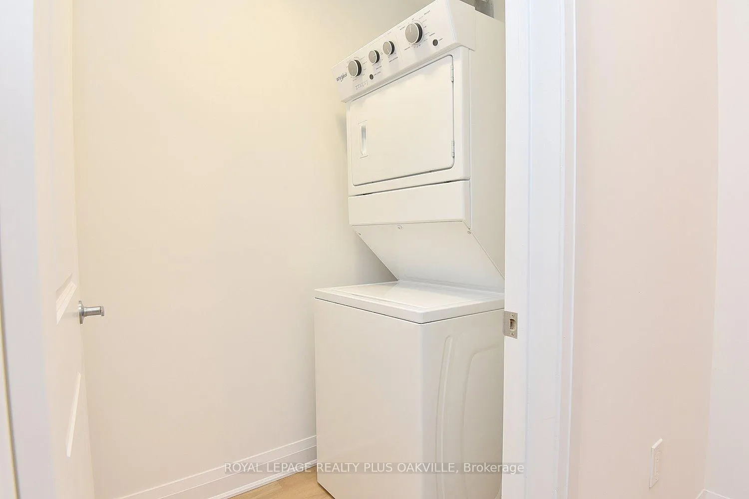 Photo 23 of Unit 321, 1936 Rymal Road E, Hamilton, Stoney Creek Mountain — HOMEH