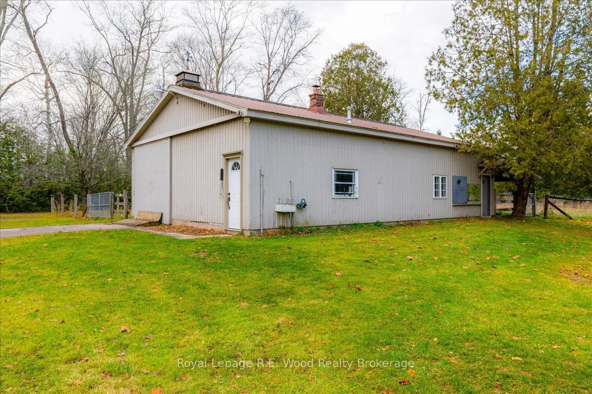 Photo 11 of 1925 1st Concession Road, Norfolk, Rural Middleton — HOMEH