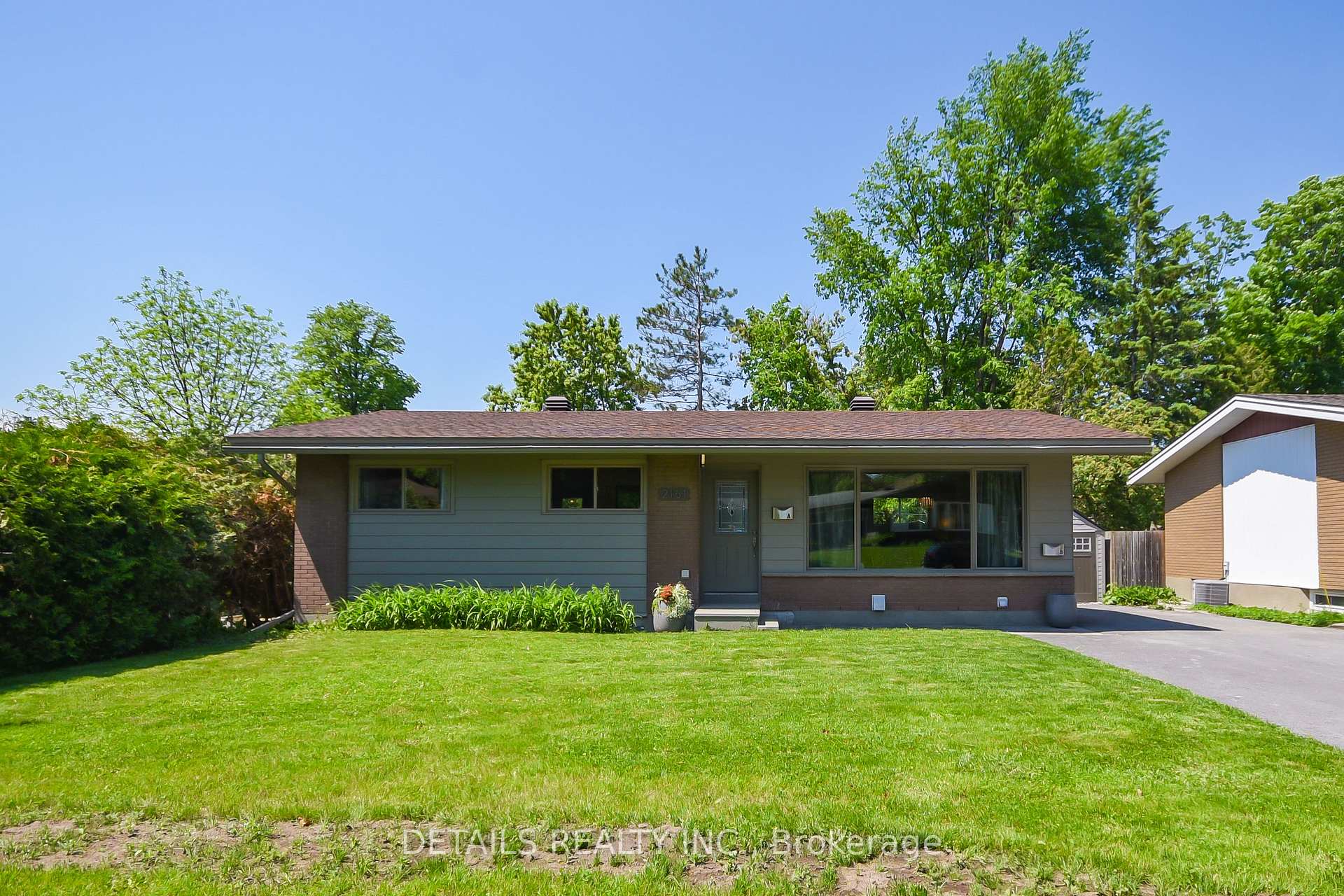 Photo 1 of Unit B, 2161 Lambeth Walk, Ottawa, Parkway Park — HOMEH