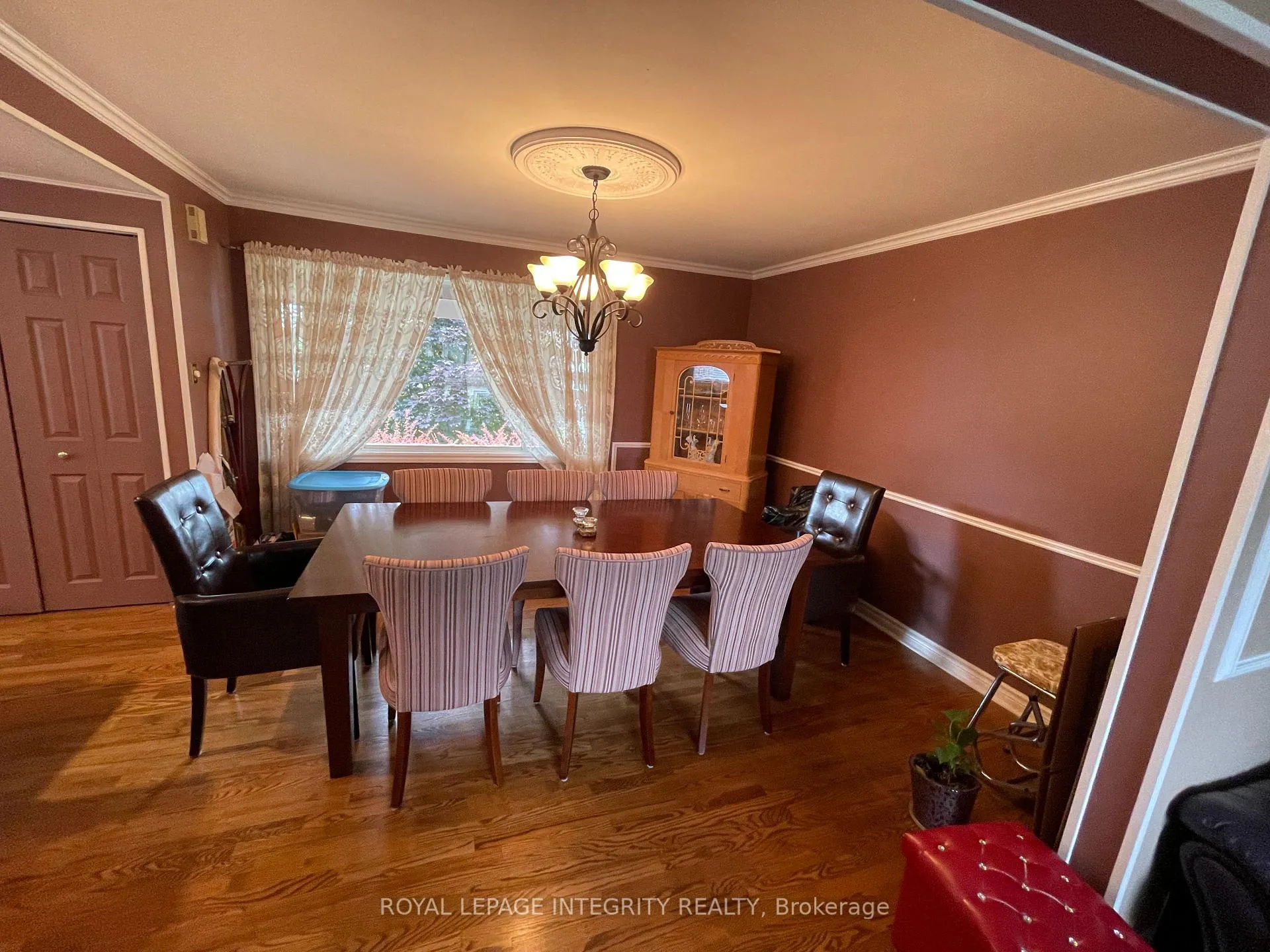 Photo 6 of 469 Guy Street, Ottawa, Castle Heights — HOMEH