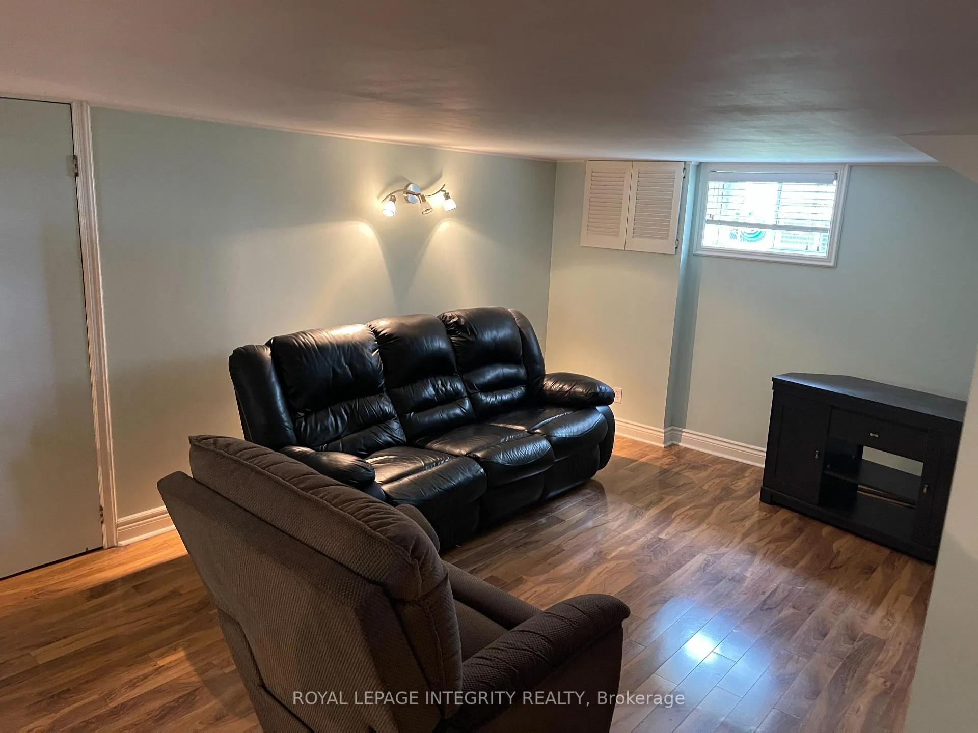 Photo 10 of 469 Guy Street, Ottawa, Castle Heights — HOMEH